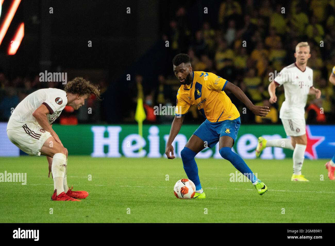 Broendby, Denmark. 16th, September 2021. Kevin Tshiembe (18) of Broendby IF seen during the UEFA Europa League match between Broendby IF and Sparta Prague at Broendby Stadion in Broendby. (Photo credit: Gonzales Photo - Gaston Szerman). Stock Photo