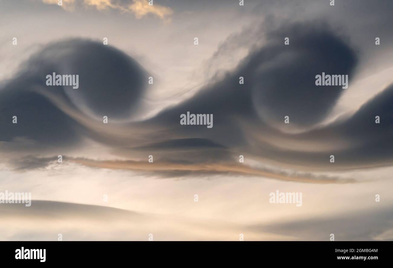 Wind-driven rollers in the clouds (Kelvin-Helmholz waves), Torres del Paine National Park, Patagonia Stock Photo