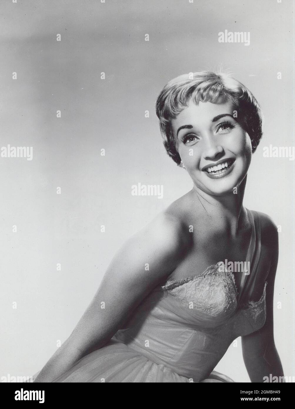 September 17, 2021: Actress JANE POWELL, the star of some of Hollywood's best-loved Golden Age musicals, has died at the age of 92. Powell died Thursday at her home in Wilton, Connecticut, her friend Susan Granger told CNN on Friday. A megastar of musical films of the 1940s and '50s, Powell's hits included 'Seven Brides for Seven Brothers' opposite Howard Keel, and 'Royal Wedding,' in which she starred alongside F. Astaire. pictured circa 1950's. (Credit Image: © Smp/ZUMA Wire) Stock Photo