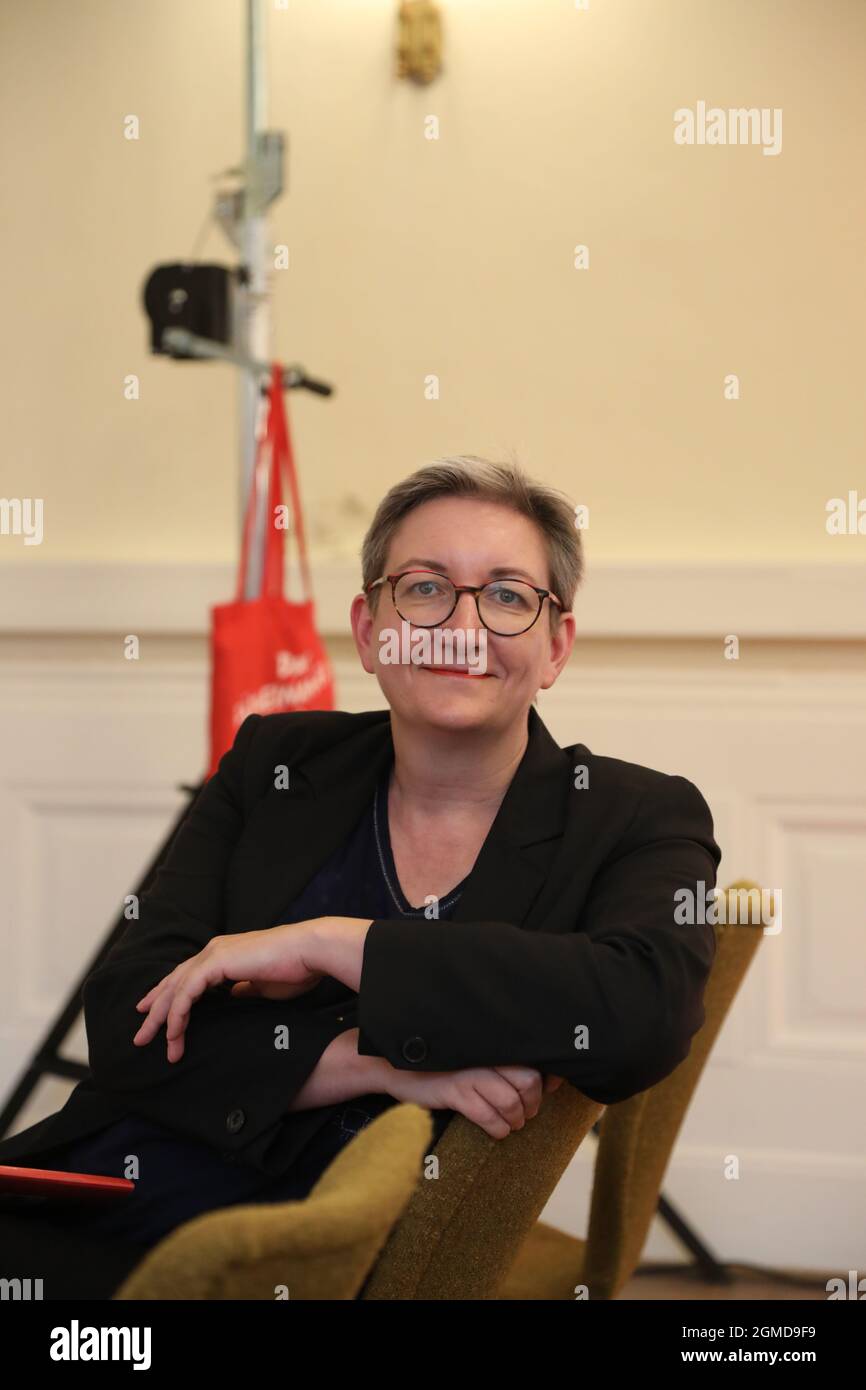 Die stellvertretende  Bundesvorsitzende  der SPD Klara Geywitz ist zu Gast bei der SPD Görlitz anlässlich des  Festakts '100 Jahre Görlitzer Parteitag Stock Photo