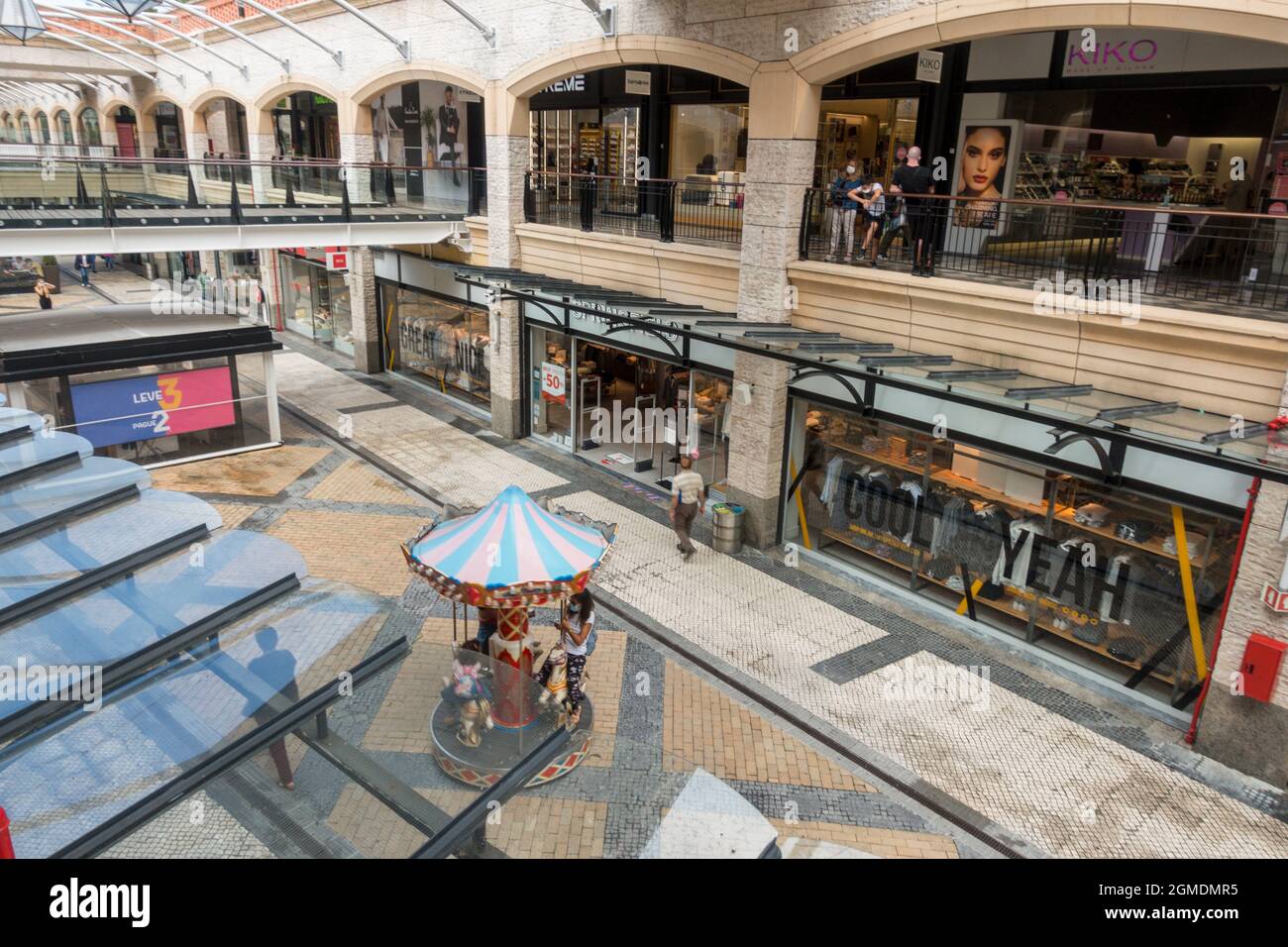 Forum Aveiro Retail Complex Featuring Stores And A Food Court Aveiro 
