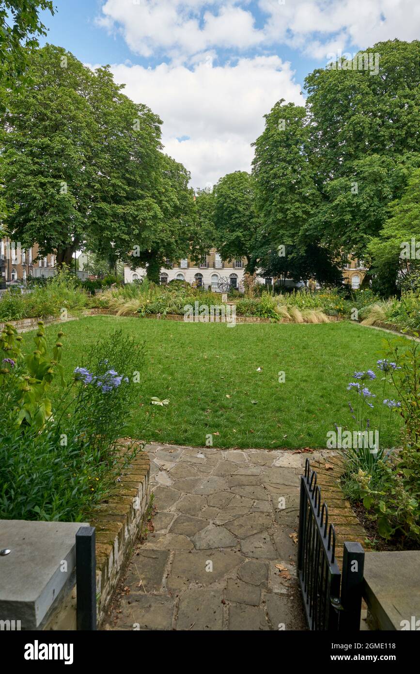 canonbury square islington Stock Photo Alamy