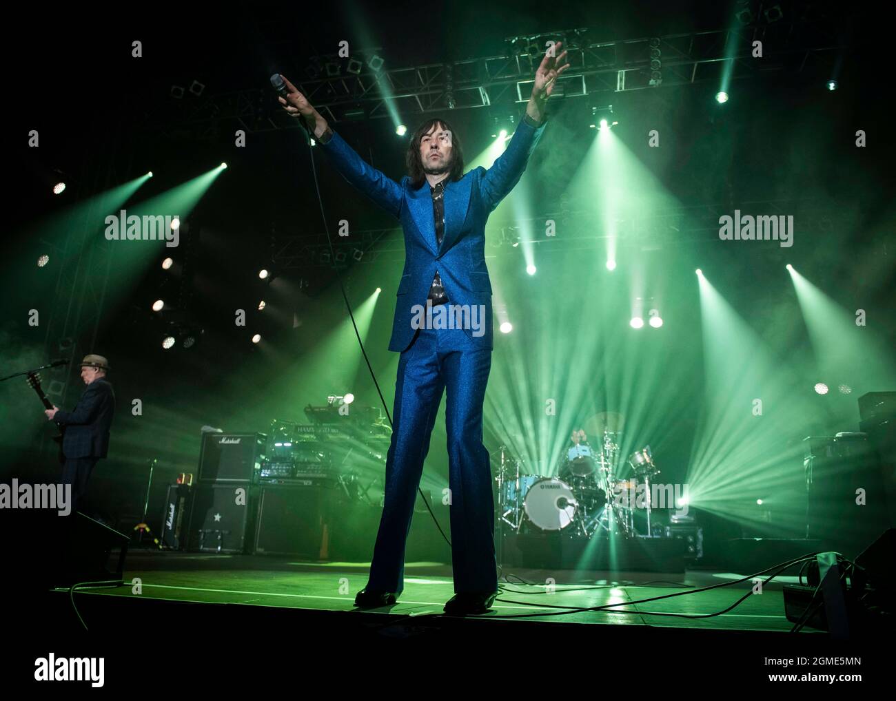 Newport, Isle of Wight, UK, Friday, 17th September 2021 Bobbie Gillespie from Primal Scream performs live at the Isle of Wight festival Seaclose Park. Credit: DavidJensen / Empics Entertainment / Alamy Live News Stock Photo