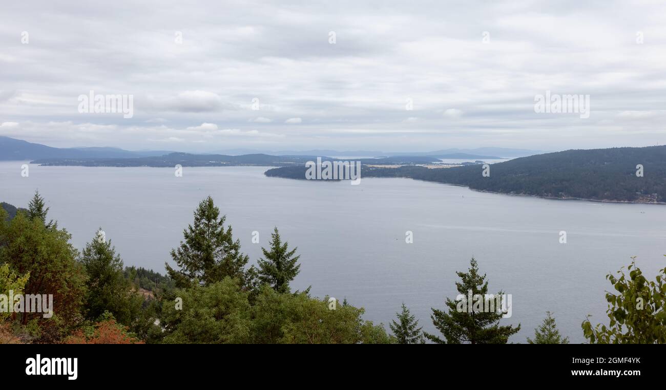 Viewpoint off the Trans-Canada Hwy, Split Rock Lookout. Stock Photo