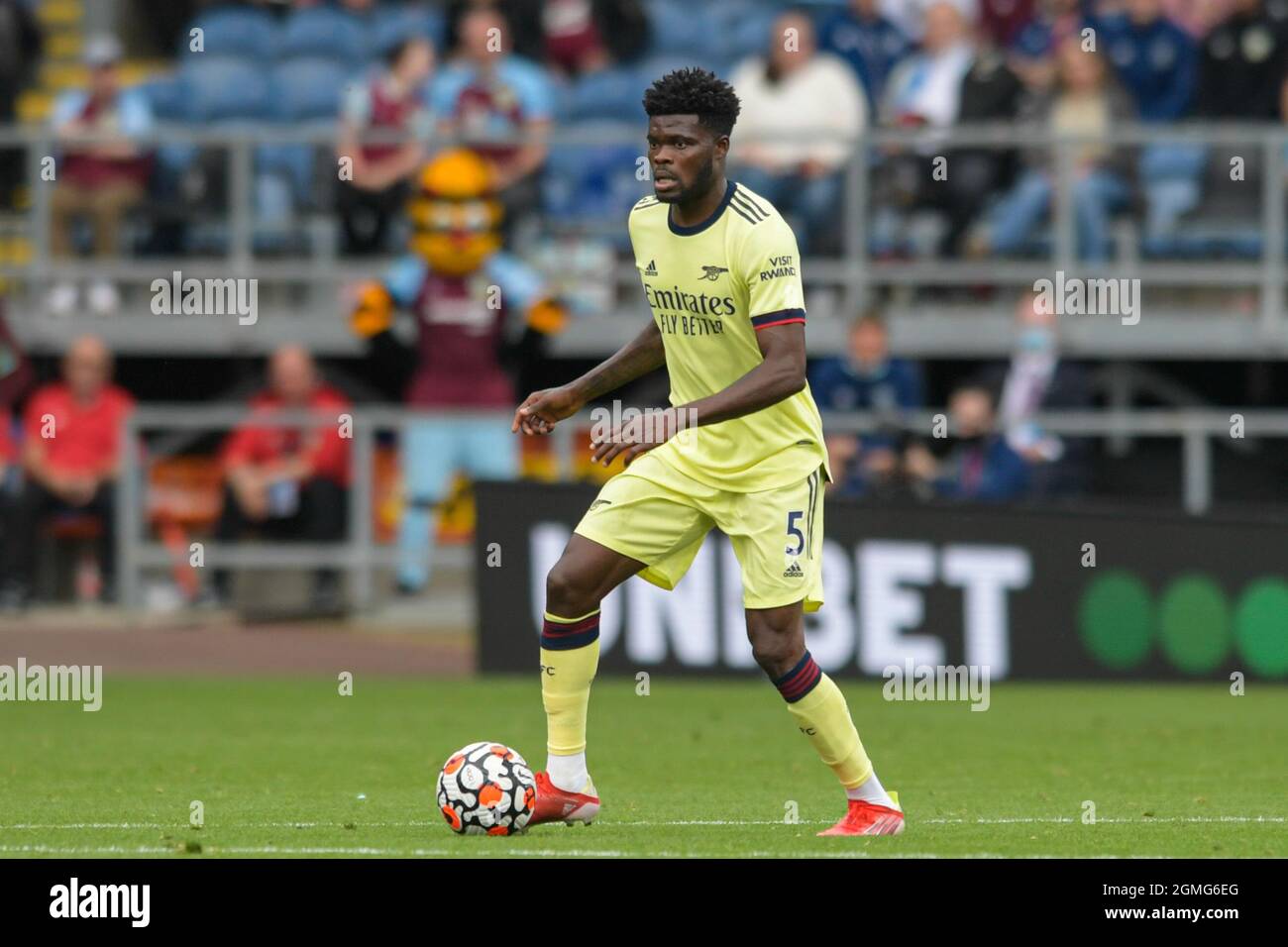 Thomas Partey Arsenal Tyrick Mitchell Crystal Editorial Stock