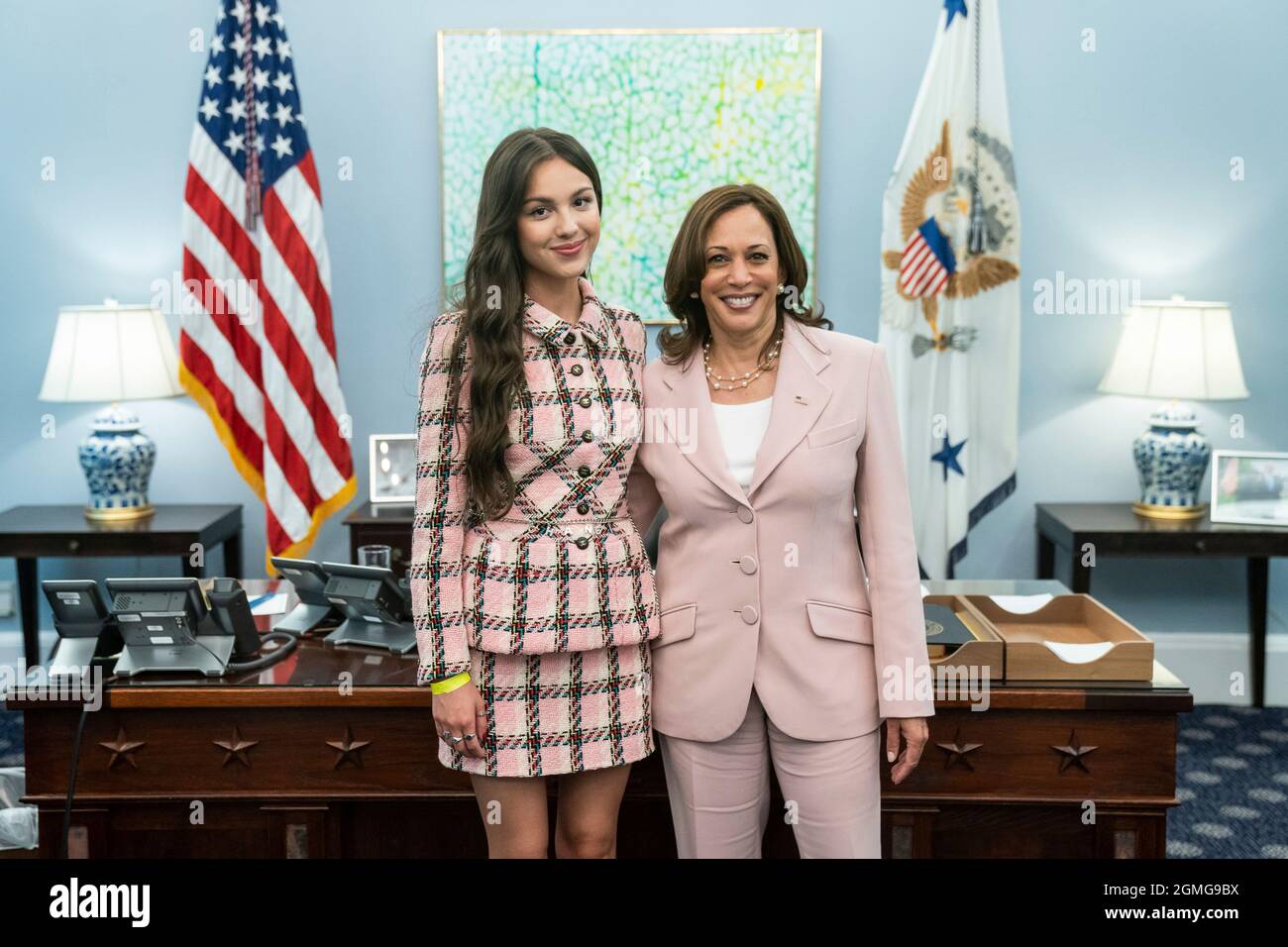 U.S Vice President Kamala Harris poses for photos with teen pop star Olivia Rodrigo in the West Wing Office of the White House July 14, 2021 in Washington, D.C. Rodrigo visited the White House to film a video promoting vaccines to young people.  Credit: Lawrence Jackson/White House Photo/Alamy Live News Stock Photo