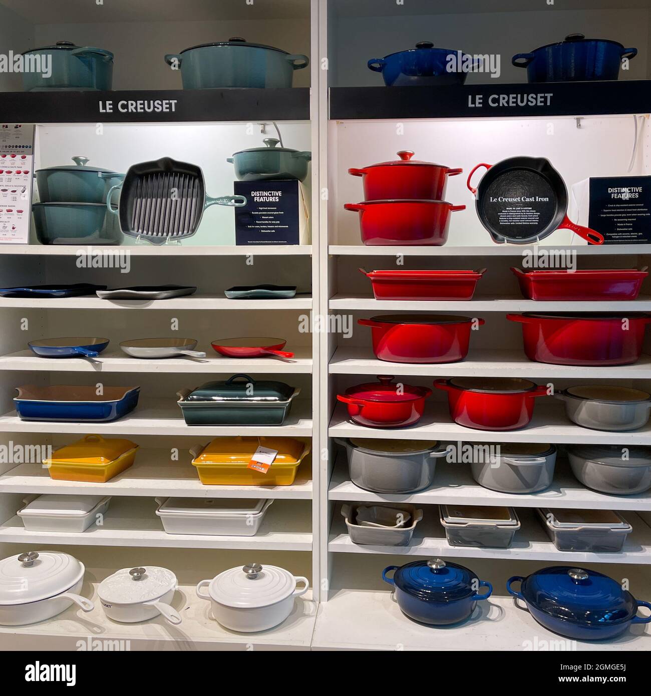 https://c8.alamy.com/comp/2GMGE5J/orlando-fl-usa-september-9-2021-the-le-creuset-pot-and-pan-aisle-at-a-williams-sonoma-store-at-an-indoor-mall-in-orlando-florida-2GMGE5J.jpg