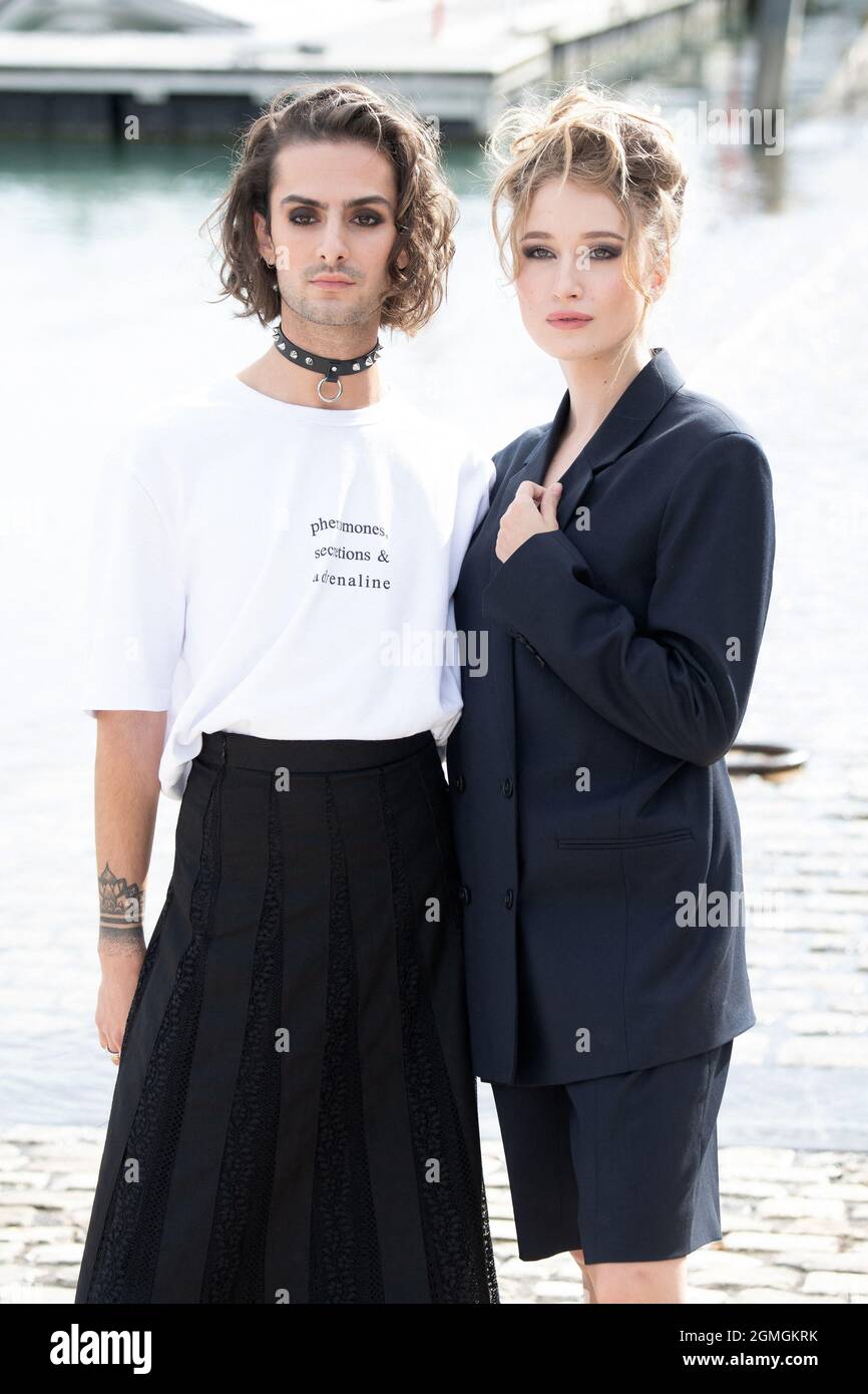 Nicolas Anselmo Catherine Davydzenka Couple Anselmo hi-res stock photography and images - Page 12 - Alamy