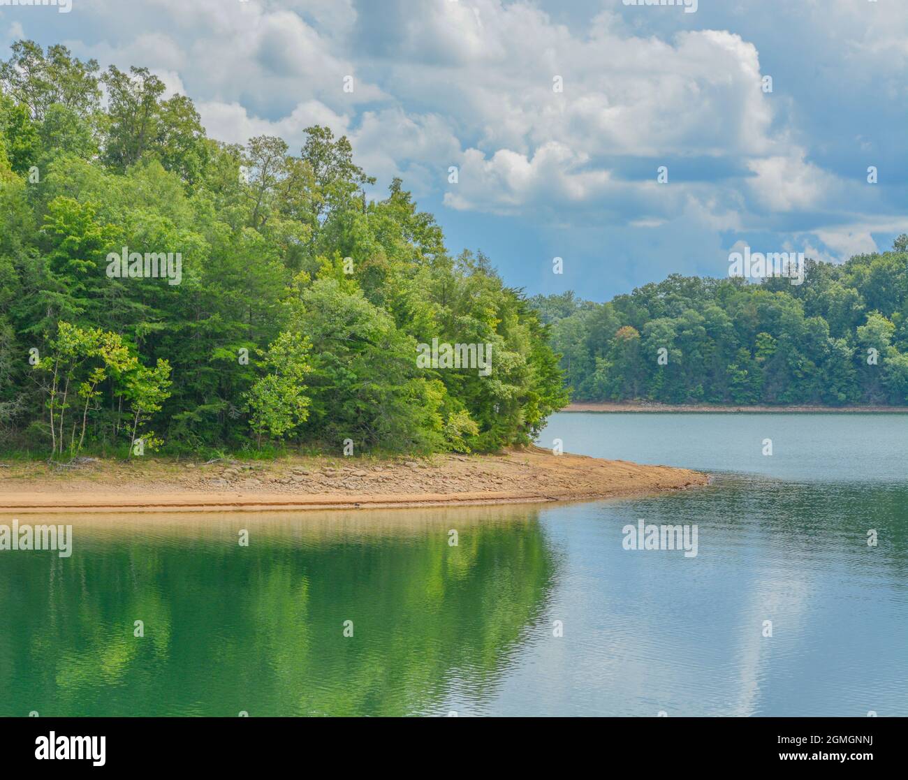 A pristine beauty, Laurel River Lake is in Daniel Boone National Forest