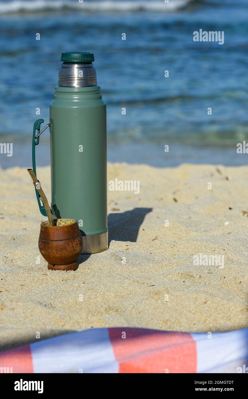 Mate thermos hi-res stock photography and images - Alamy