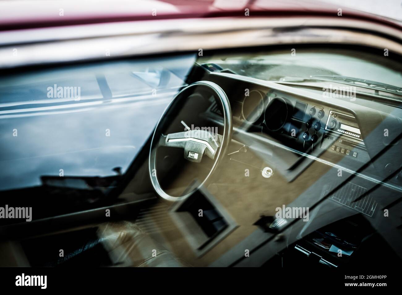 steering wheel of a vintage lancia gamma coupe Stock Photo Alamy