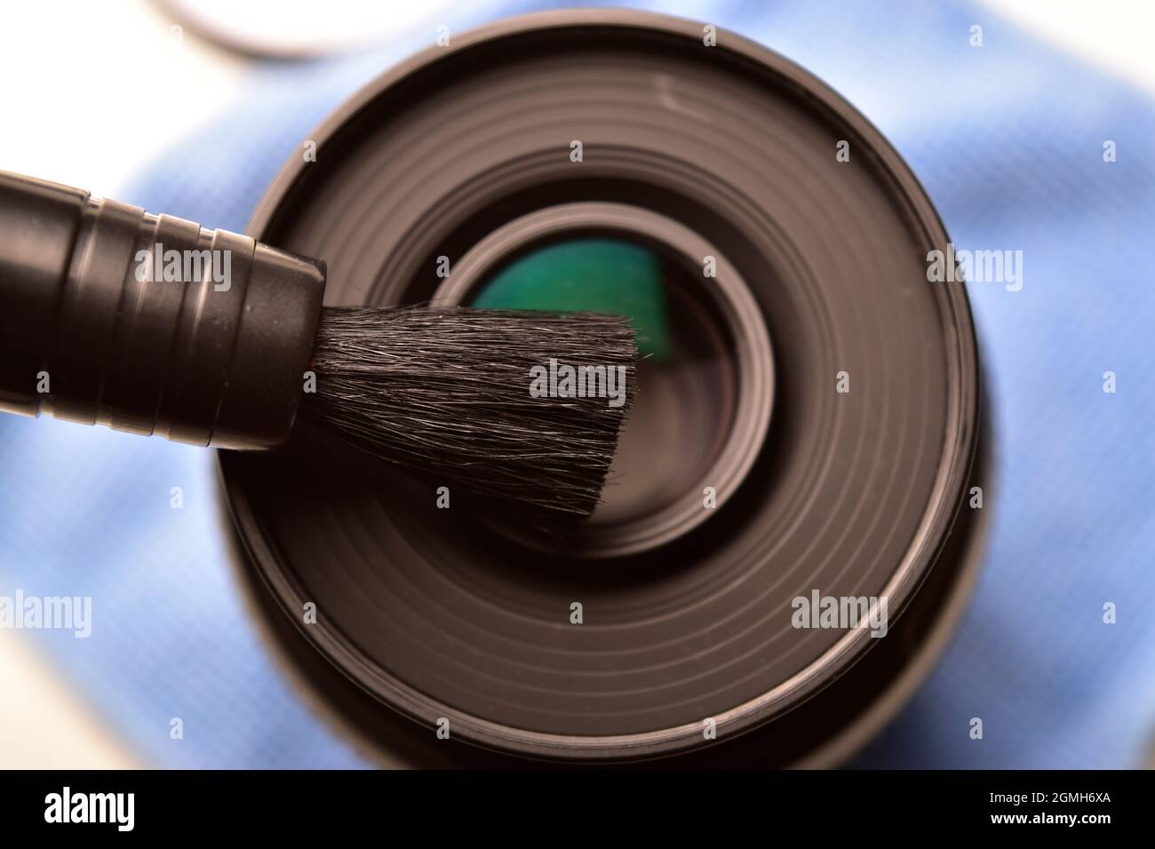 Cleaning brush hires stock photography and images Alamy