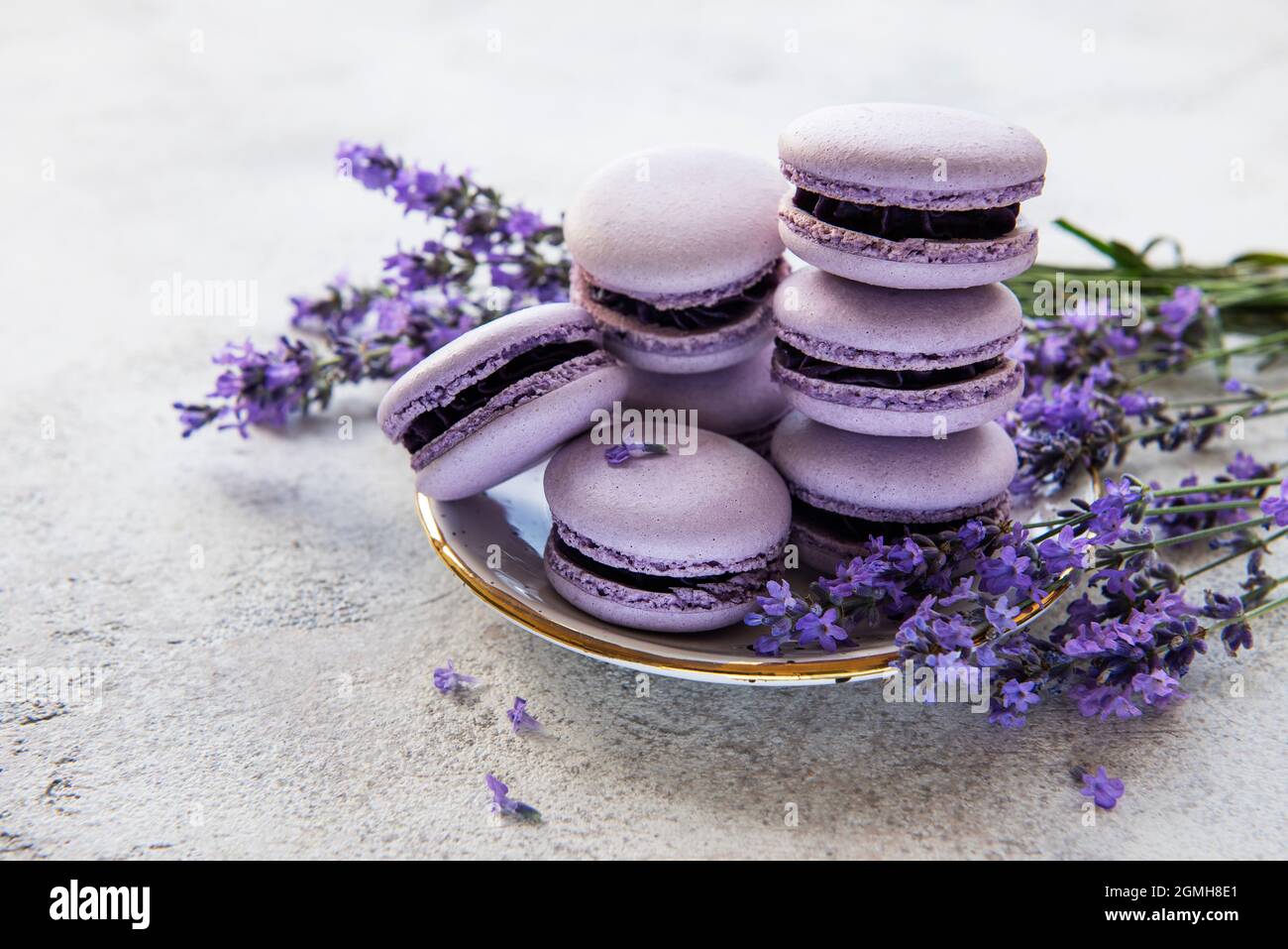 Incredible Lavender Macaroons With Homemade Honey Buttercream