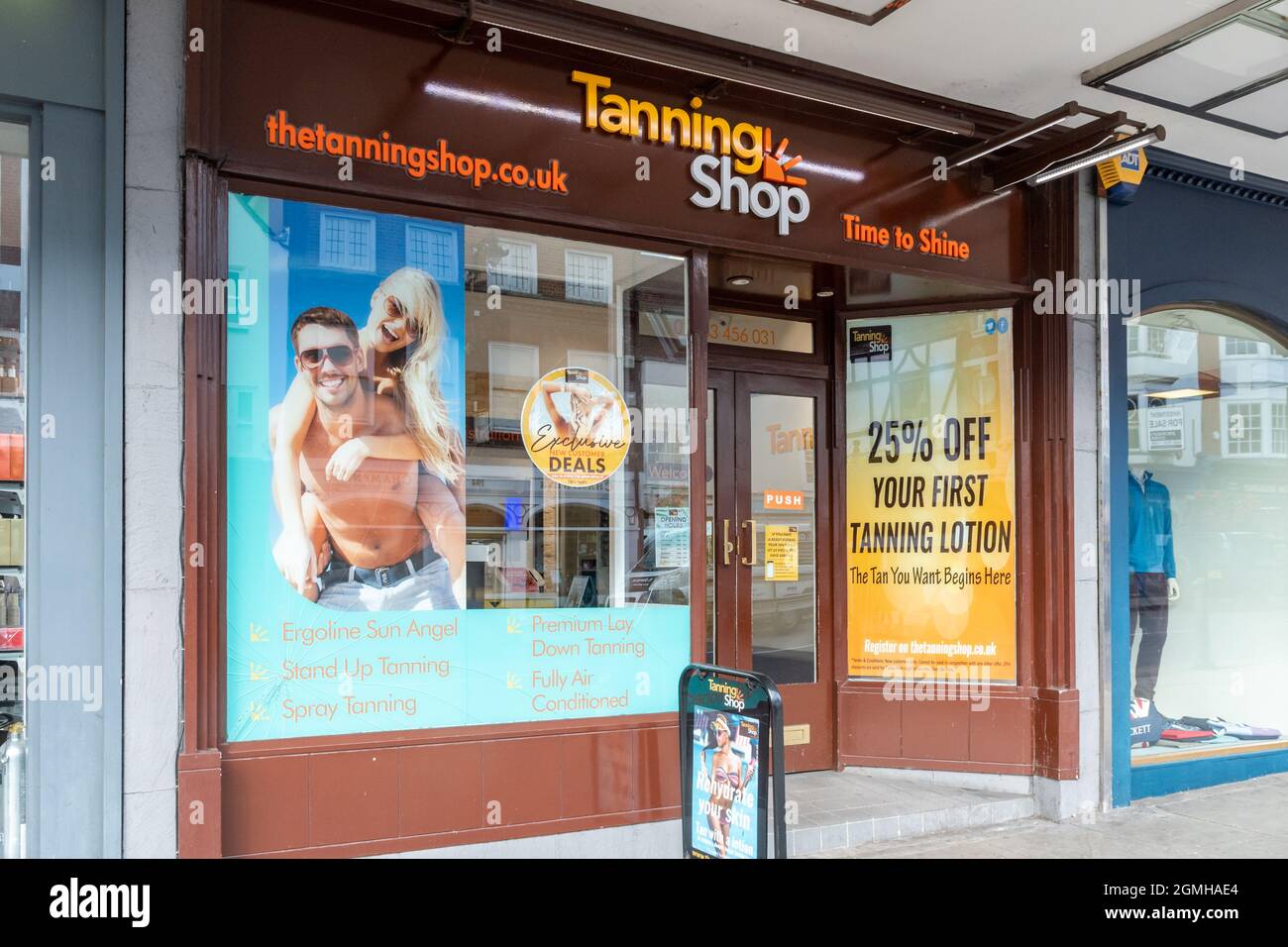 Tanning shop, high street sunbed business, England, UK Stock Photo Alamy
