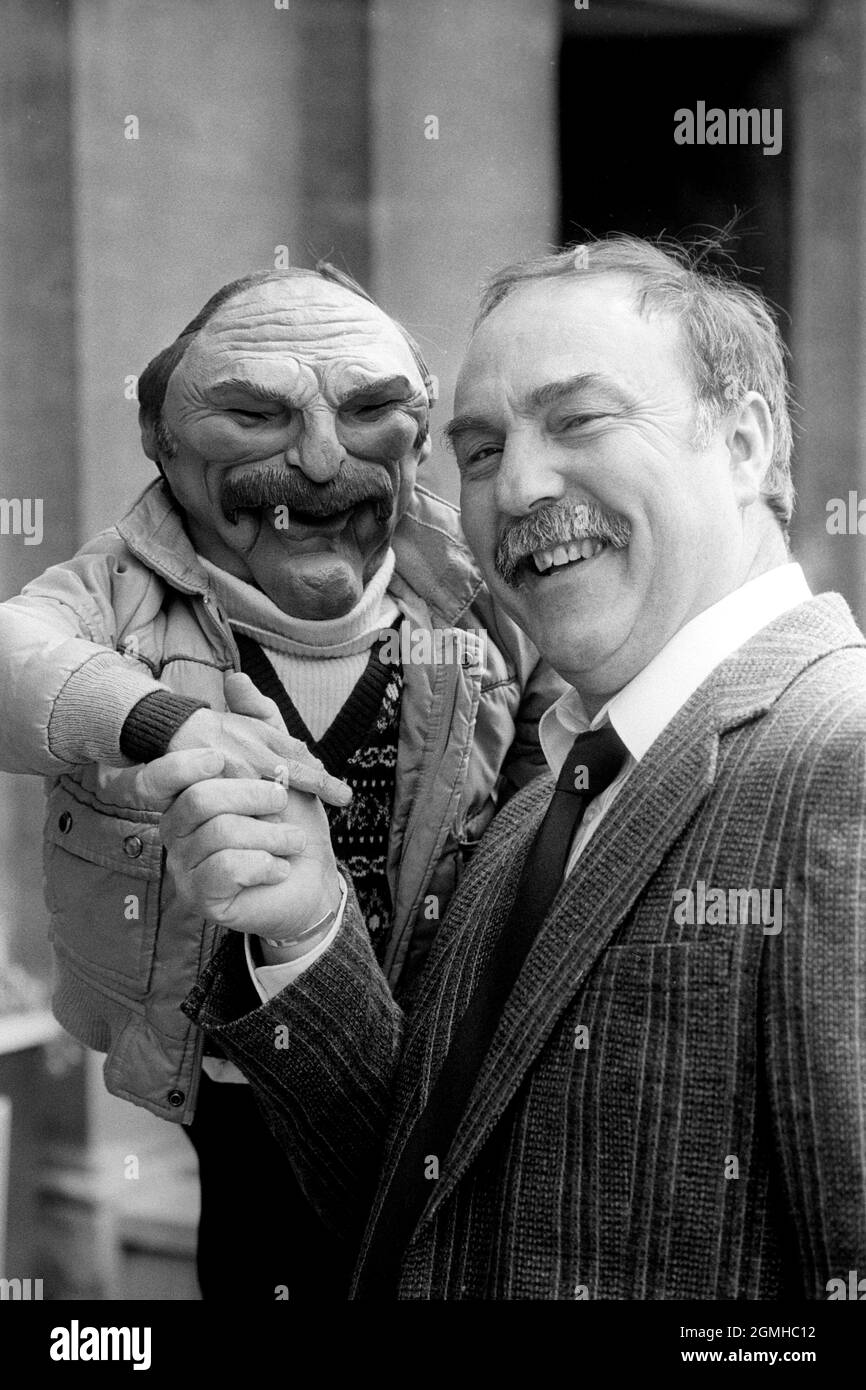 File photo dated 29-04-1986 of Former England football star Jimmy Greaves and his Spitting Image puppet meet at the Grosvenor House Hotel, Park Lane, London, at the Television and Radio Industries Club's 1986 TRIC Awards ceremony. Jimmy was named Sports Presenter of the Year and the Spitting Image show was named IBA Television Programme of the Year. Issue date: Sunday September 19, 2021. Stock Photo