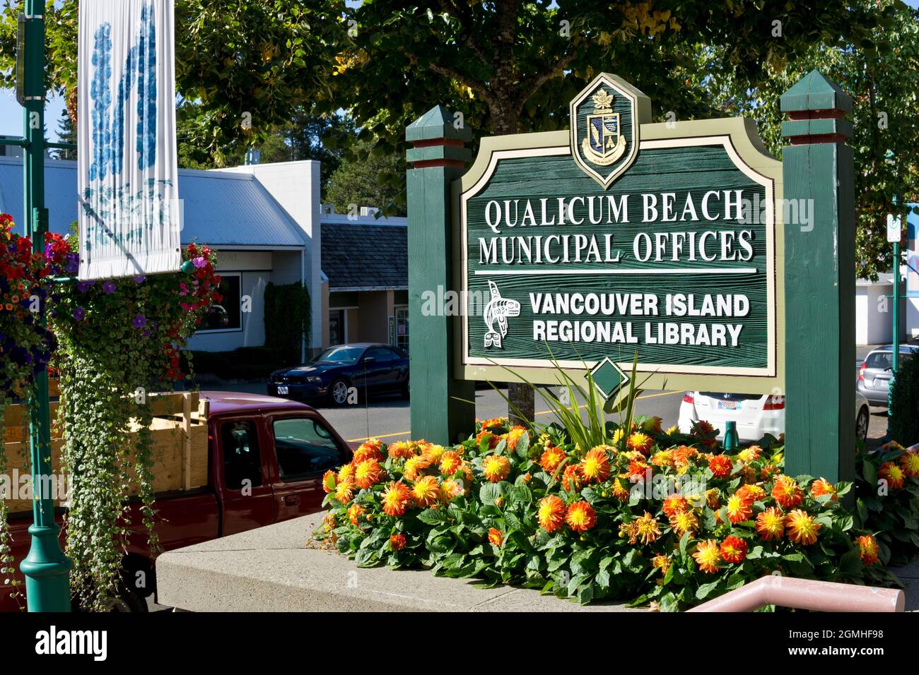 Sign for municipal buildings in downtown Qualicum Beach, British Columbia, Canada Stock Photo