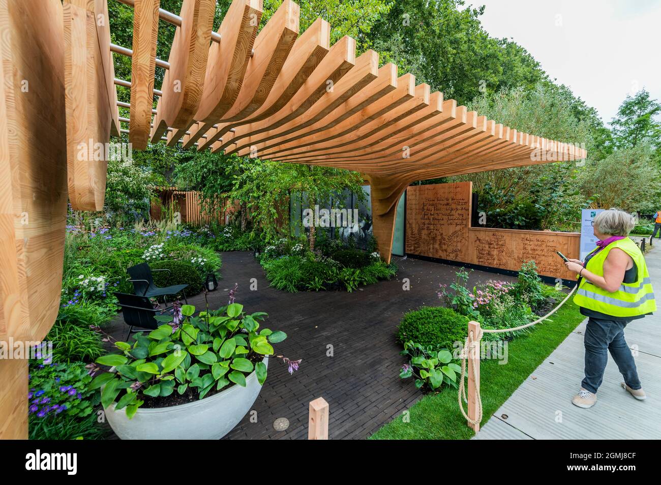 London, UK. 19th Sep, 2021. The Florence Nightingale Garden: A Celebration of Modern-Day Nursing Designed by Robert Myers - Final Preparations for the 2021 Chelsea Flower Show. The show was cancelled last year due to the coronavirus lockdowns. Credit: Guy Bell/Alamy Live News Stock Photo