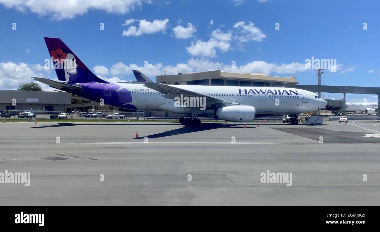 HONOLULU, UNITED STATES - Aug 15, 2021: A Hawaiian Airlines Airbus A330 ...