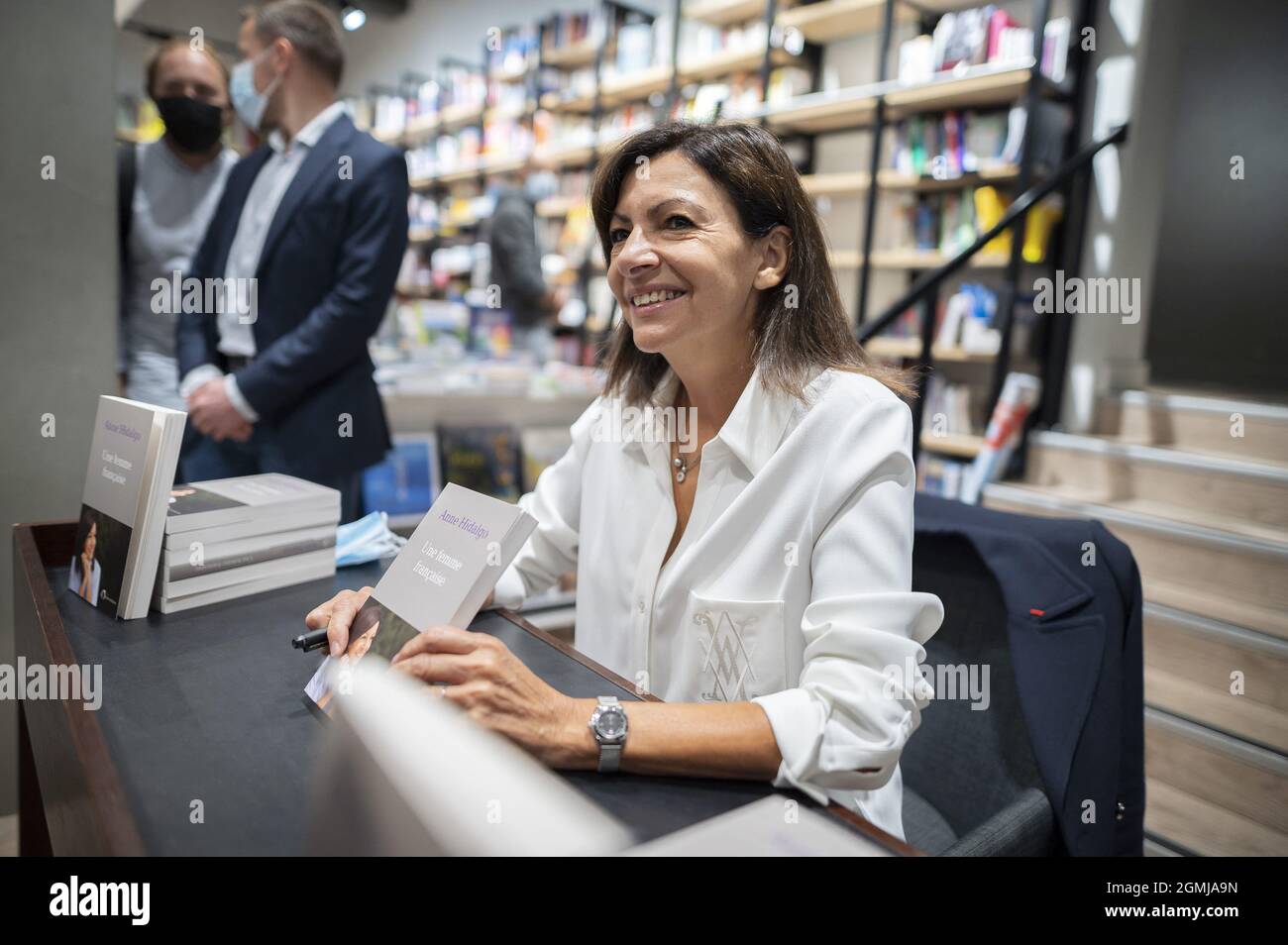 Paris, France. 19th Sep, 2021. Anne Hidalgo during a signing session of her book 'Une Femme Française' at the bookshop 'Le Divan Photo by Eliot Blondet/ABACAPRESS.COM Credit: Abaca Press/Alamy Live News Stock Photo