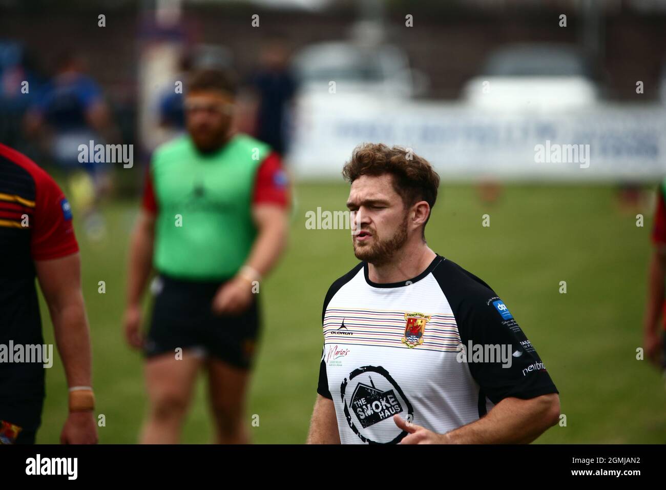 Bridgend Ravens RFC v Carmarthen Quins RFC Stock Photo - Alamy
