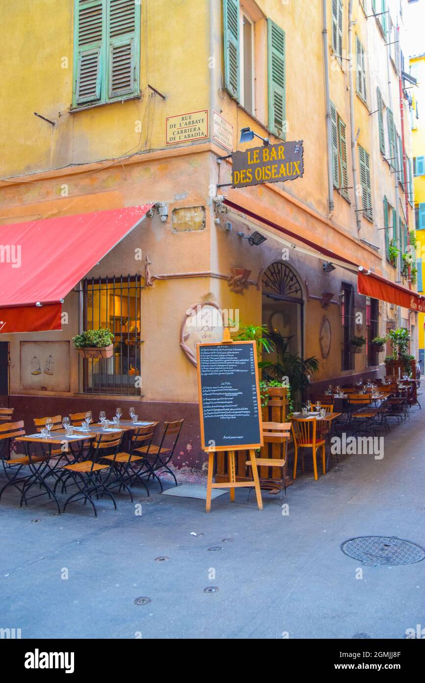 Bar des oiseaux, nice hires stock photography and images Alamy