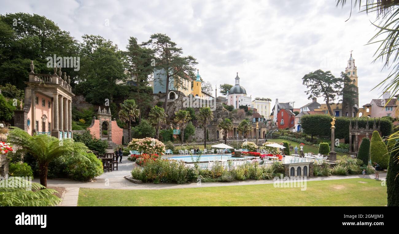 The Central Piazza, Portmeirion Village Stock Photo