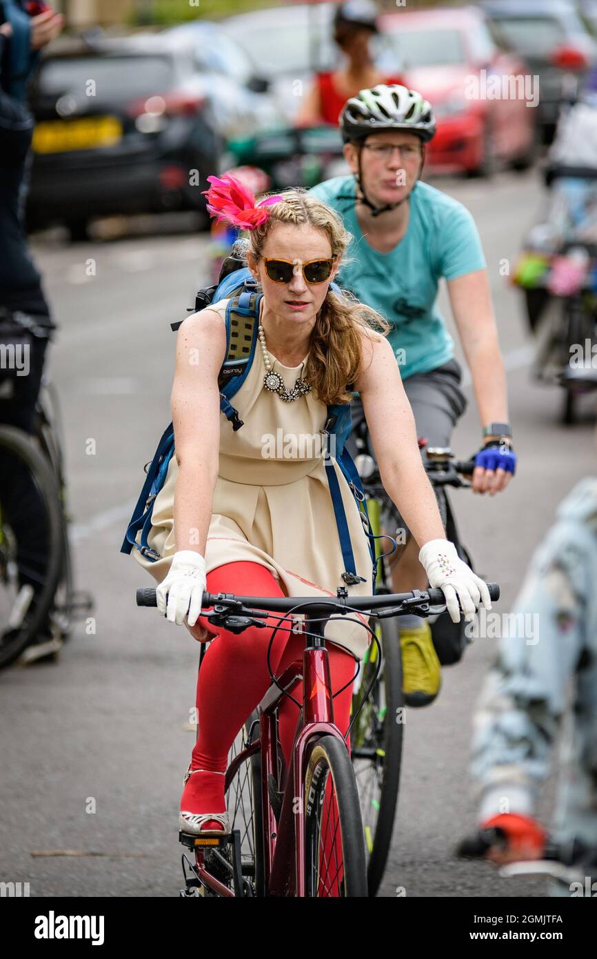 Edinburgh, Scotland. Sunday 19 September 2021. Participants at the