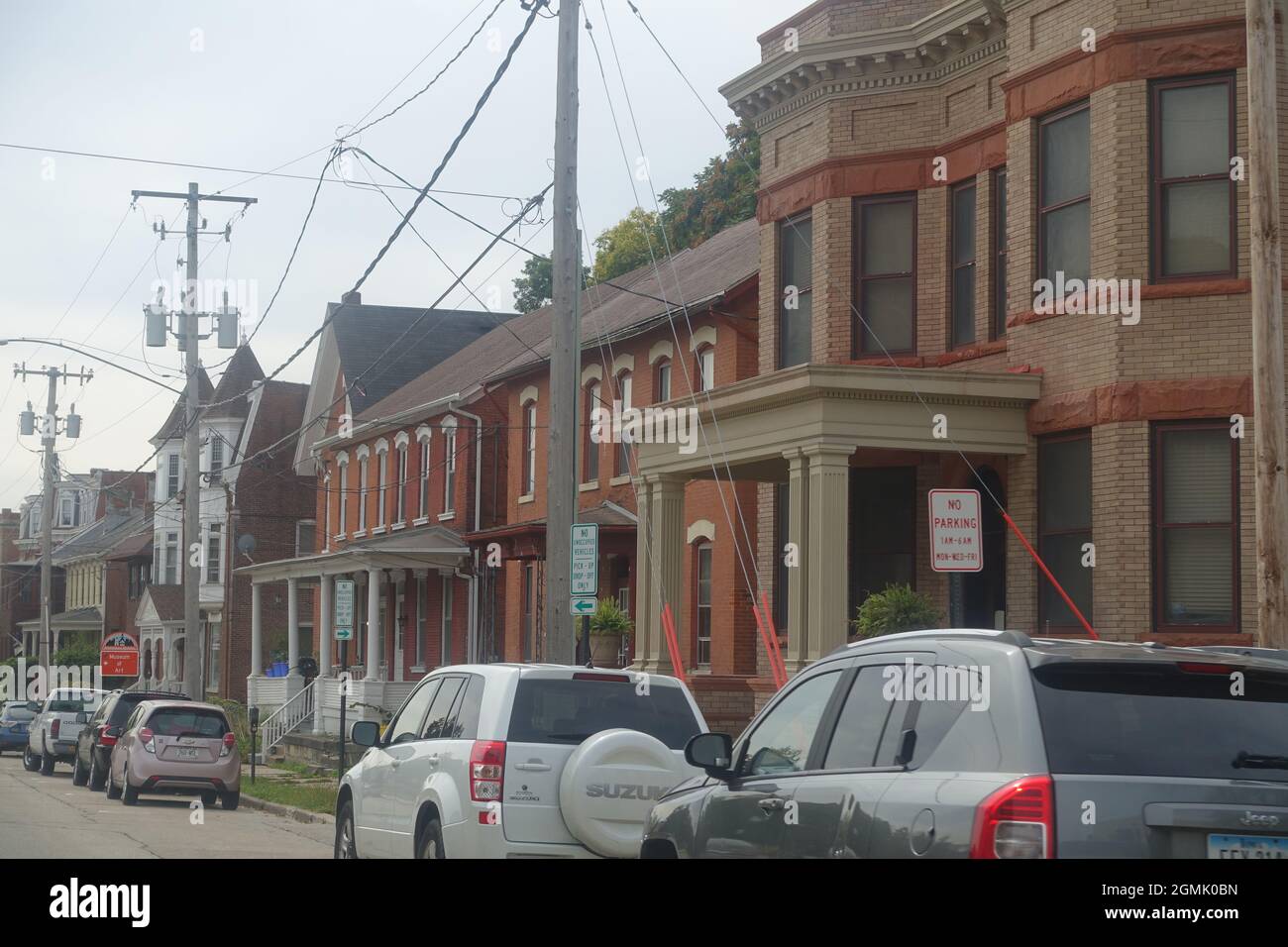 Architectural details and design differences from the American Midwest