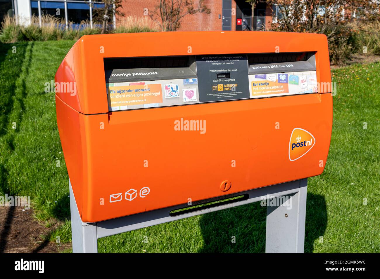 Insert the letter box hires stock photography and images Alamy
