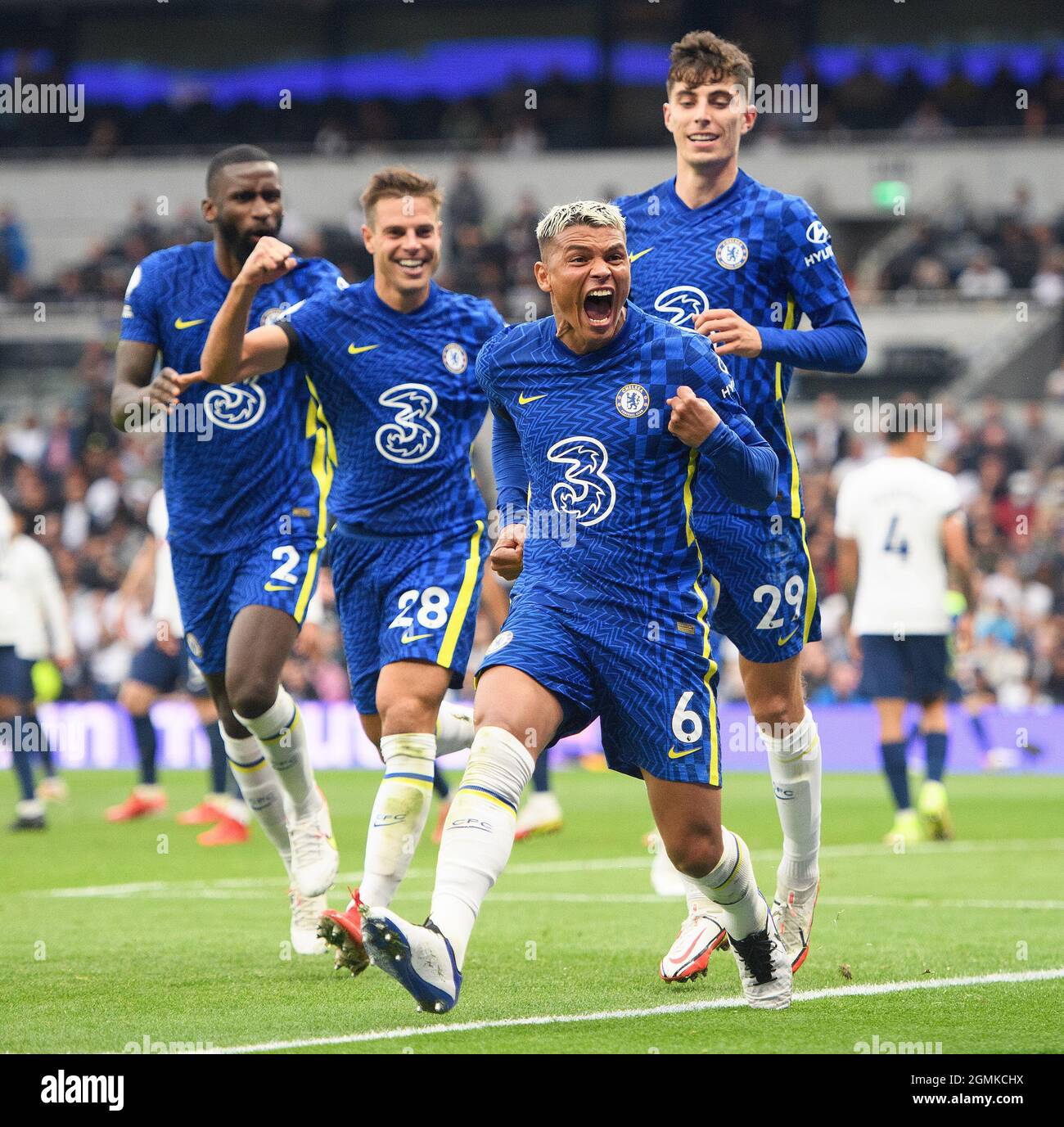 Thiago silva chelsea hi-res stock photography and images - Alamy
