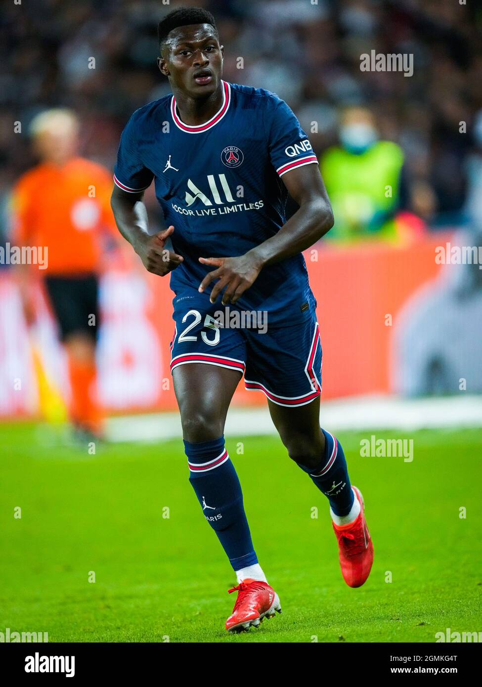 PARIJS, FRANCE - SEPTEMBER 19: Nuno Mendes of Paris Saint-Germain during  the Ligue 1 match between Paris Saint-Germain and Olympique Lyon at the  Parc des Princes on September 19, 2021 in Parijs,