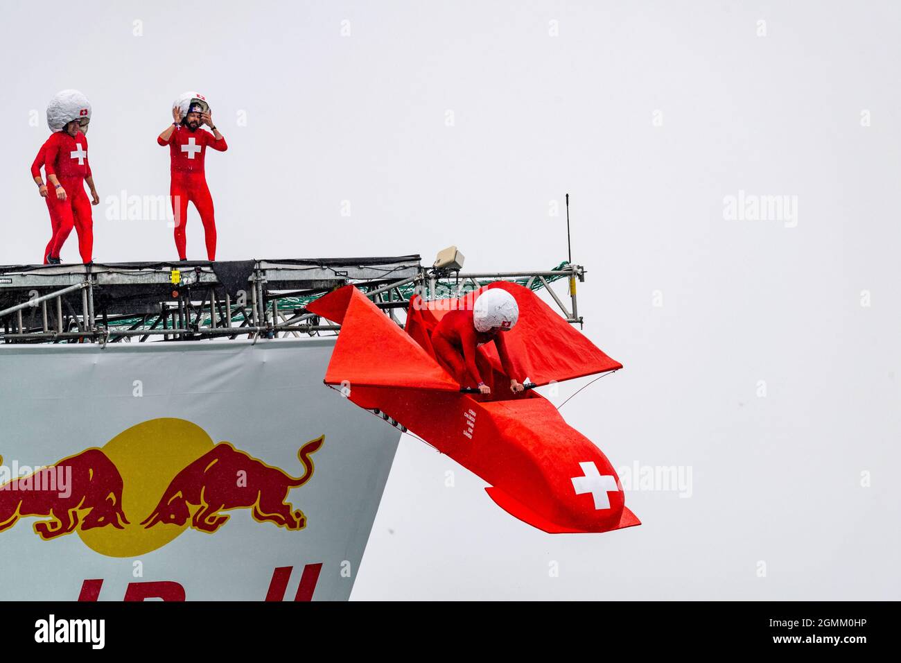 Lausanne, Switzerland. 09th Sep, 2021. The Flying Swiss Bob Team is in action during the Red Bull Flugtag in Lausanne 2021 (Photo by Eric Dubost/Pacific Press) Credit: Pacific Press Media Production Corp./Alamy Live News Stock Photo
