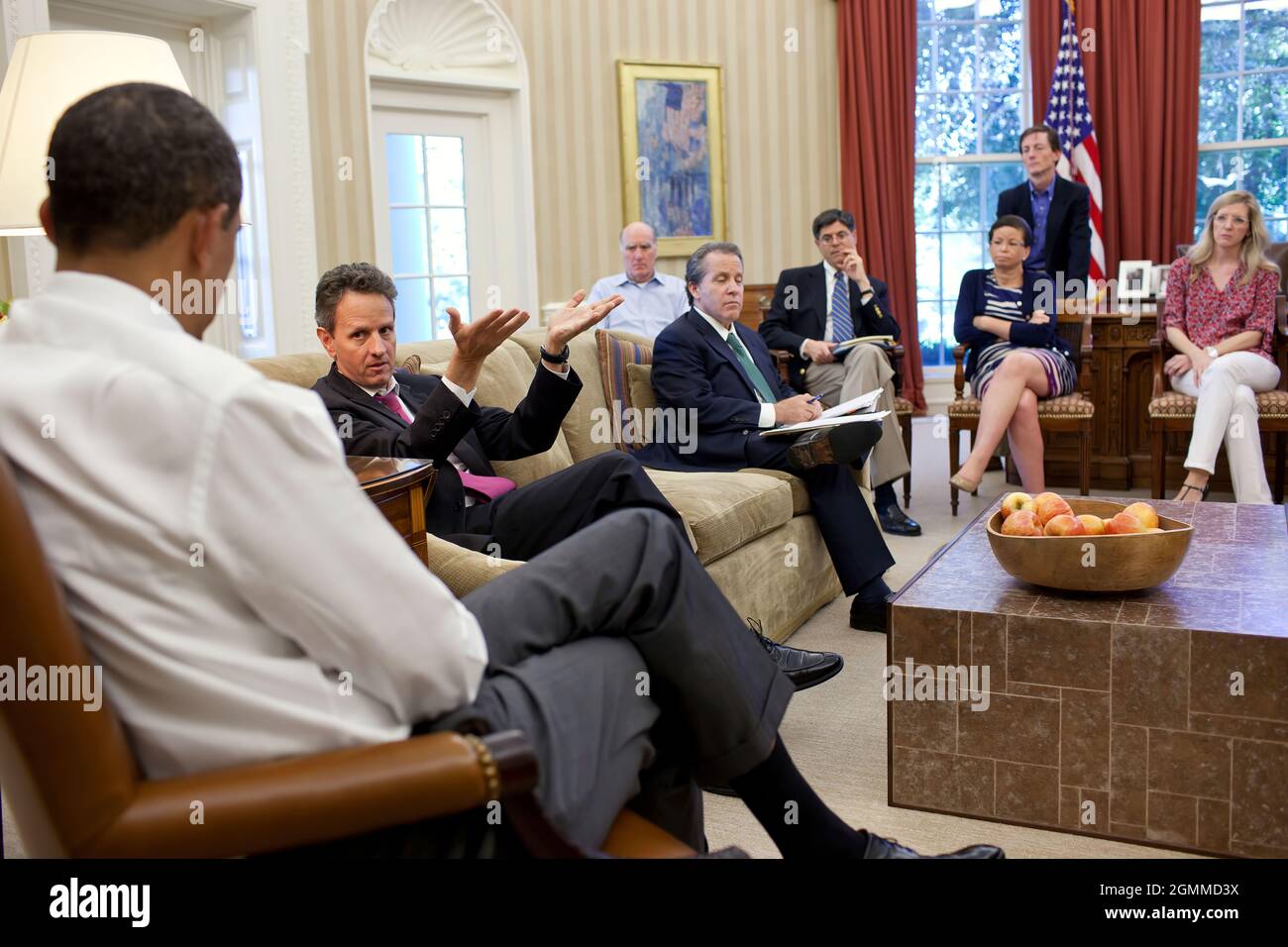 President Barack Obama meets with senior advisors in the Oval Office to ...
