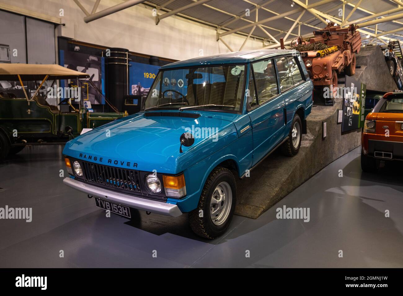 1969 Range Rover ‘YVB 153H’ Stock Photo - Alamy