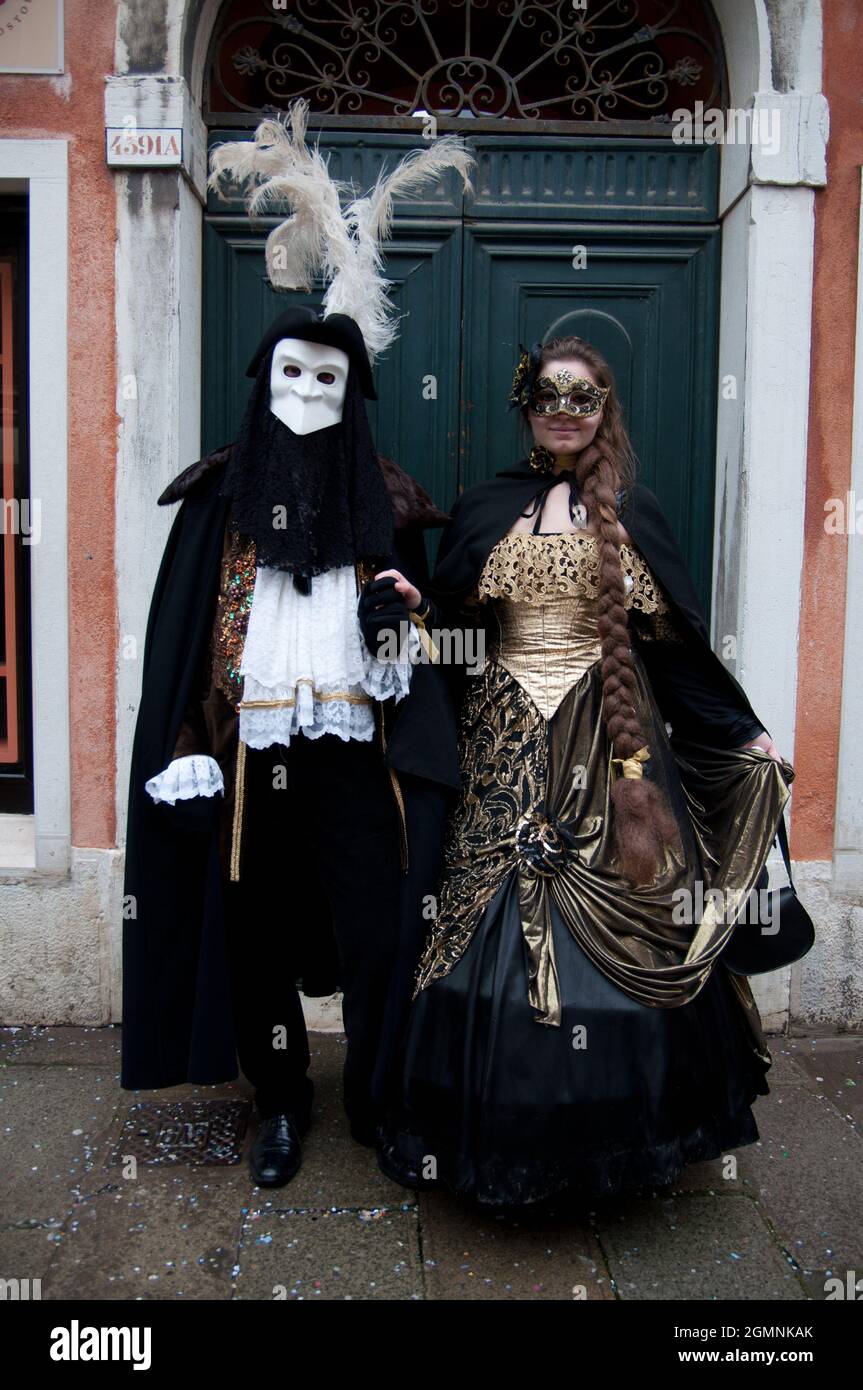 Venetian Costumes High Resolution Stock Photography And Images Alamy