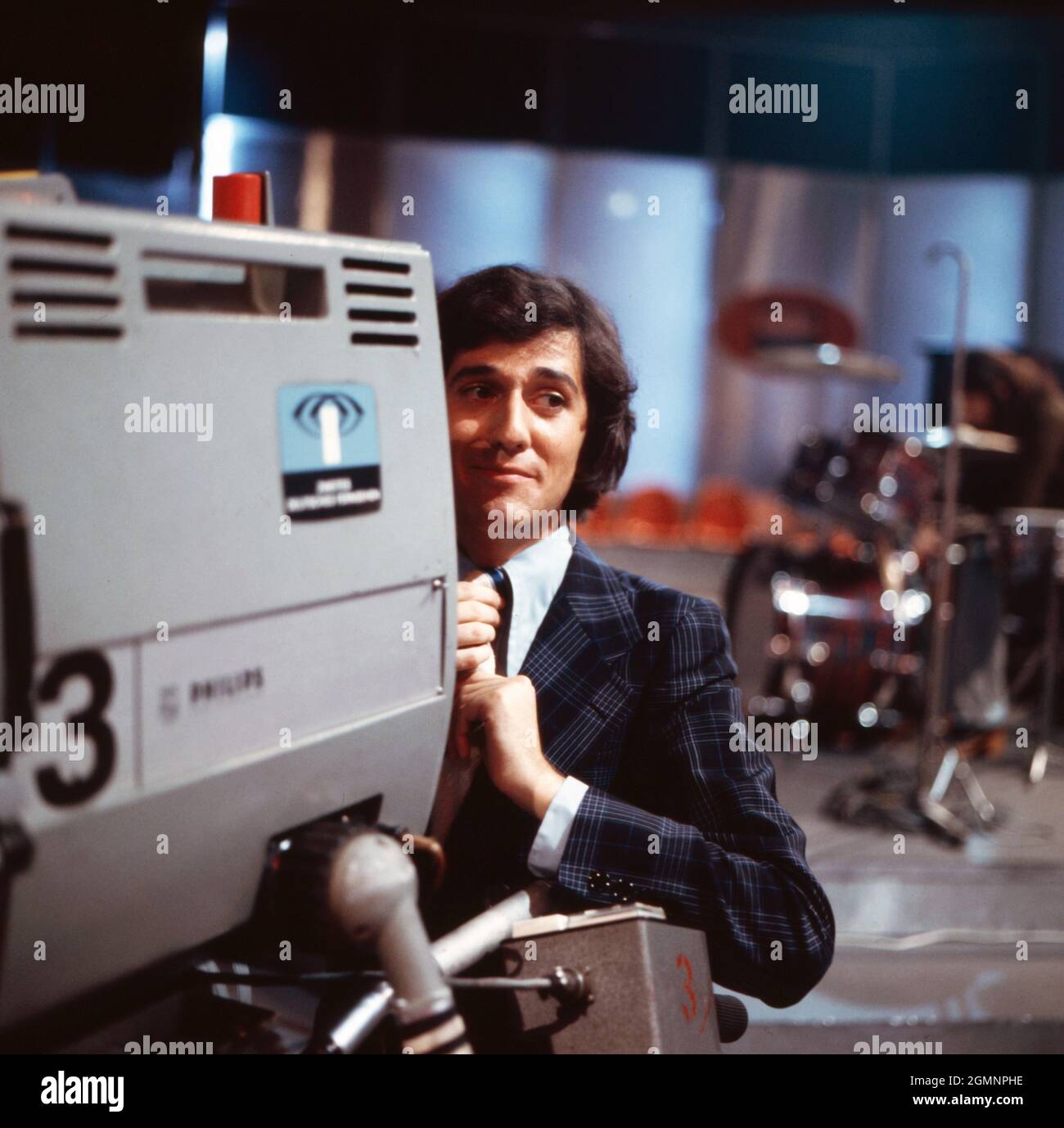 Disco, Musiksendung, Deutschland 1971 - 1982, Sendung vom 31. August 1974, Moderator Ilja Richter hinter der Kamera Stock Photo