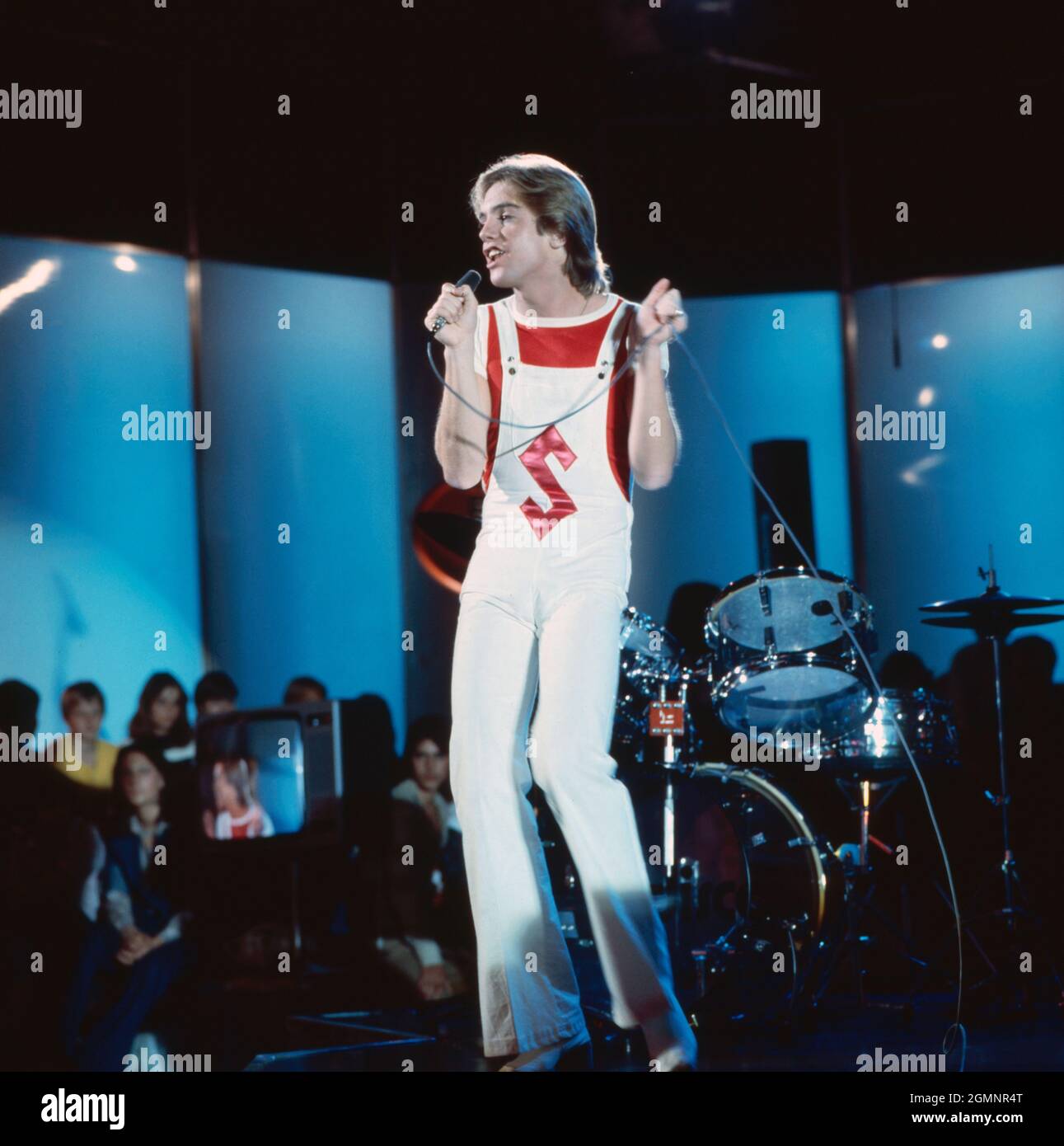 Shaun Cassidy, amerikanischer Popsänger und Schauspieler, bei einem Auftritt im deutschen Fernsehen, Deutschland um 1978. American pop songer and actor Shaun Cassidy performing on German TV, Germany around 1978. Stock Photo