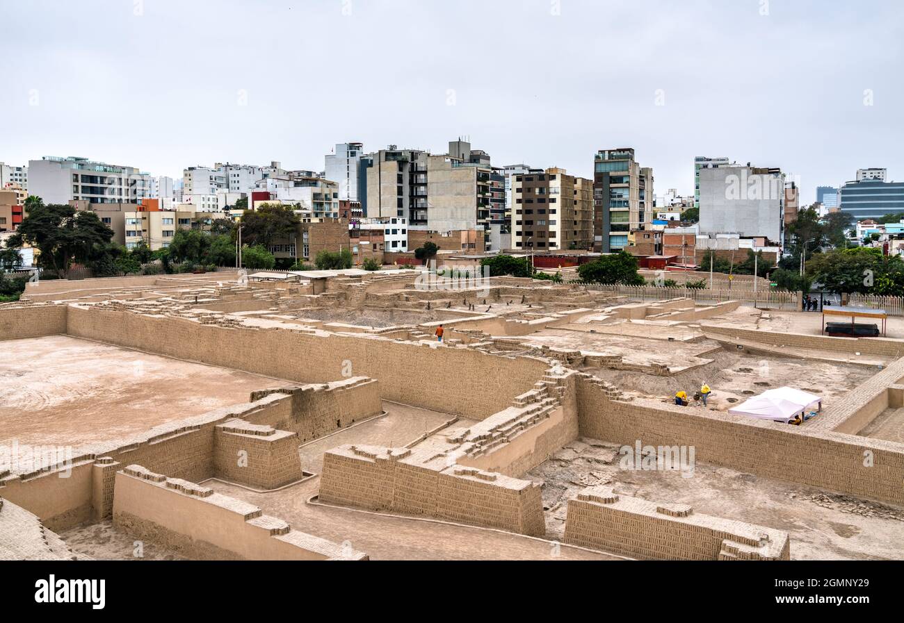 Adobe pyramid of Huaca Pucllana in Lima, Peru Stock Photo