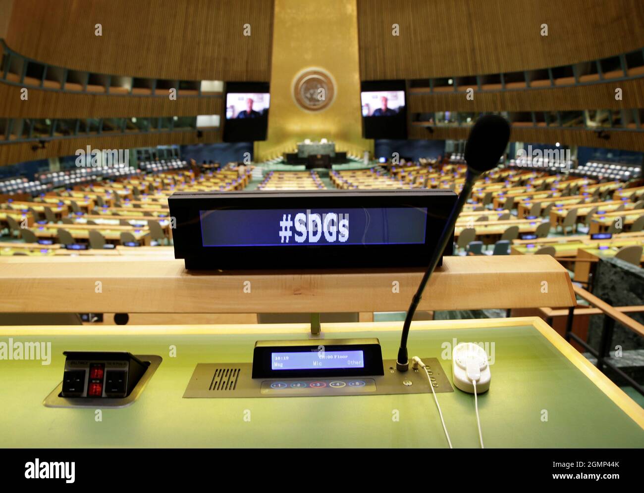 Un general assembly hall empty hi-res stock photography and images - Alamy