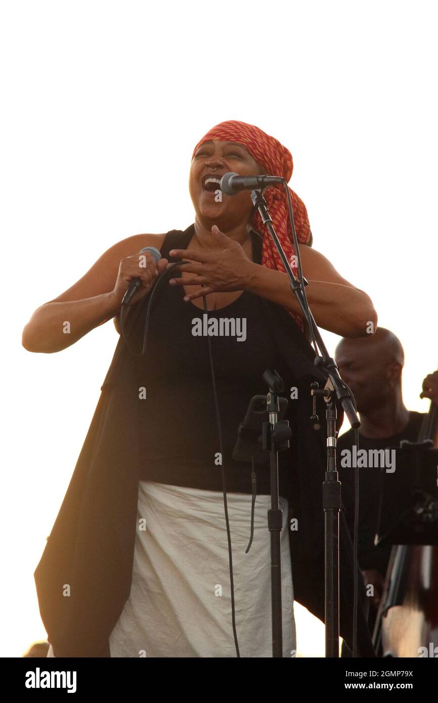 CamdenNew Jersey - 20210809 - Lisa Fischer performs live at the Sunset ...