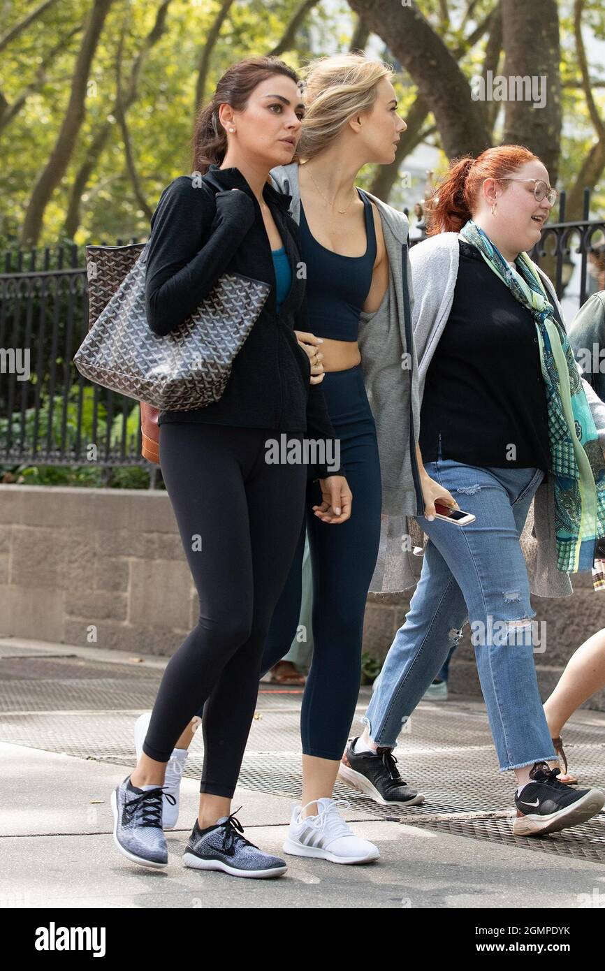 New York NY 20210831 Luckiest Girl Alive Filming in NYC MidtownNY