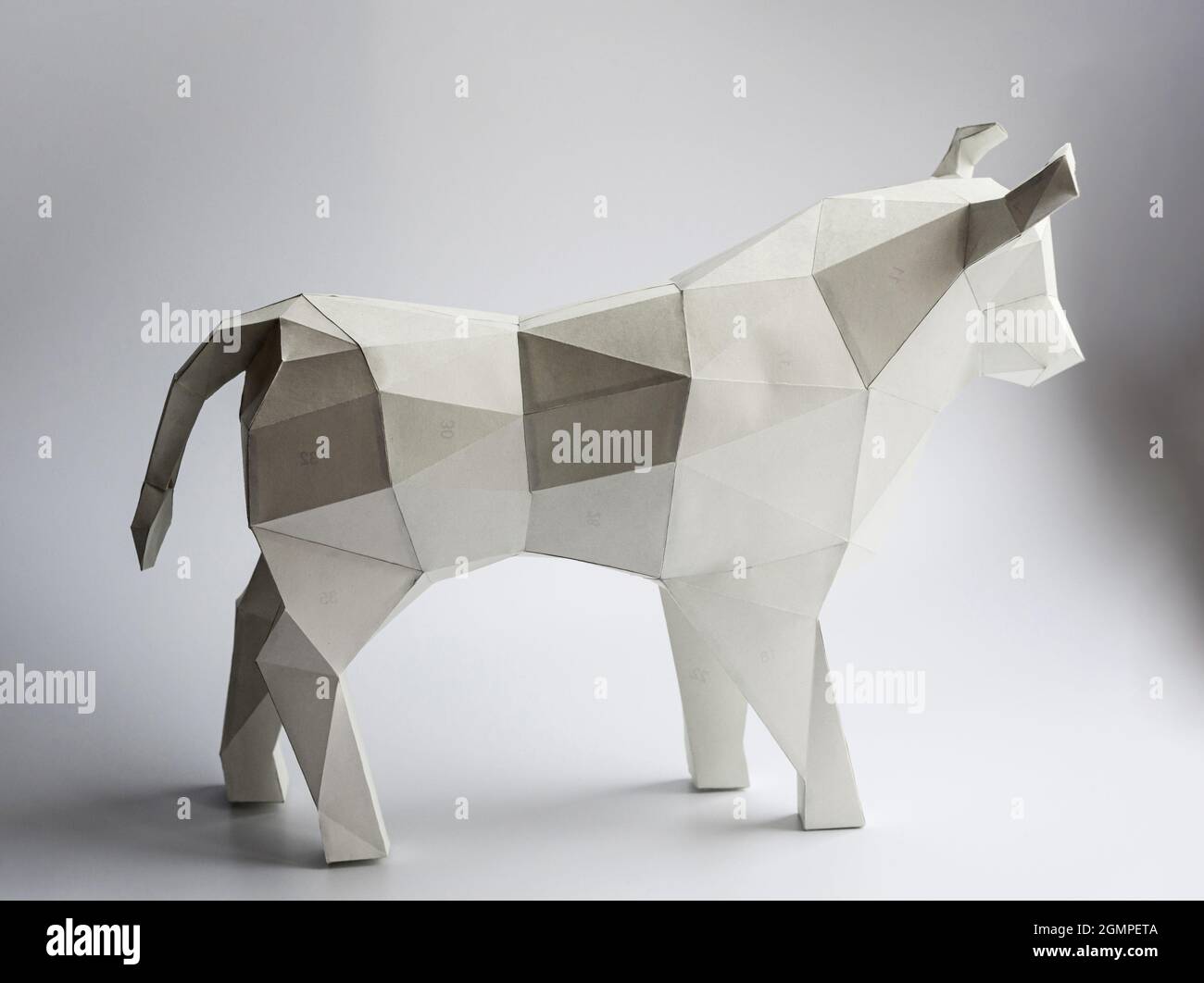 Dog Papercraft Low Poly (Download Now) 