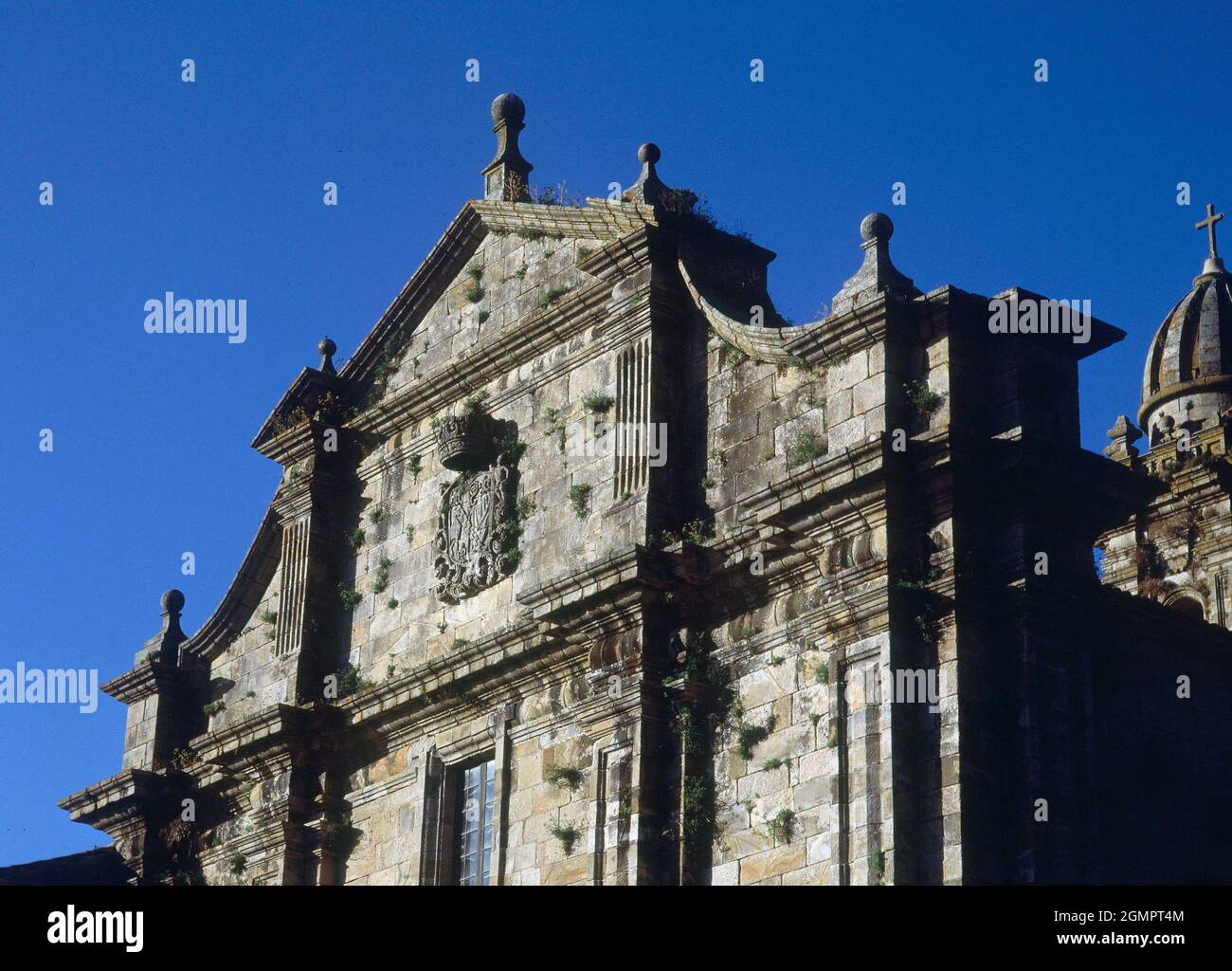 Escudo de fachada hi-res stock photography and images - Alamy
