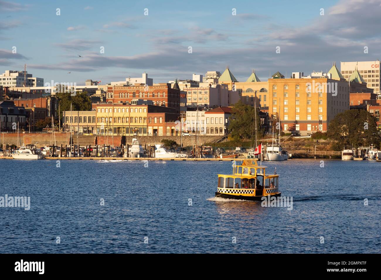 Water Taxi in Downtown Victoria Harbour Stock Photo Alamy