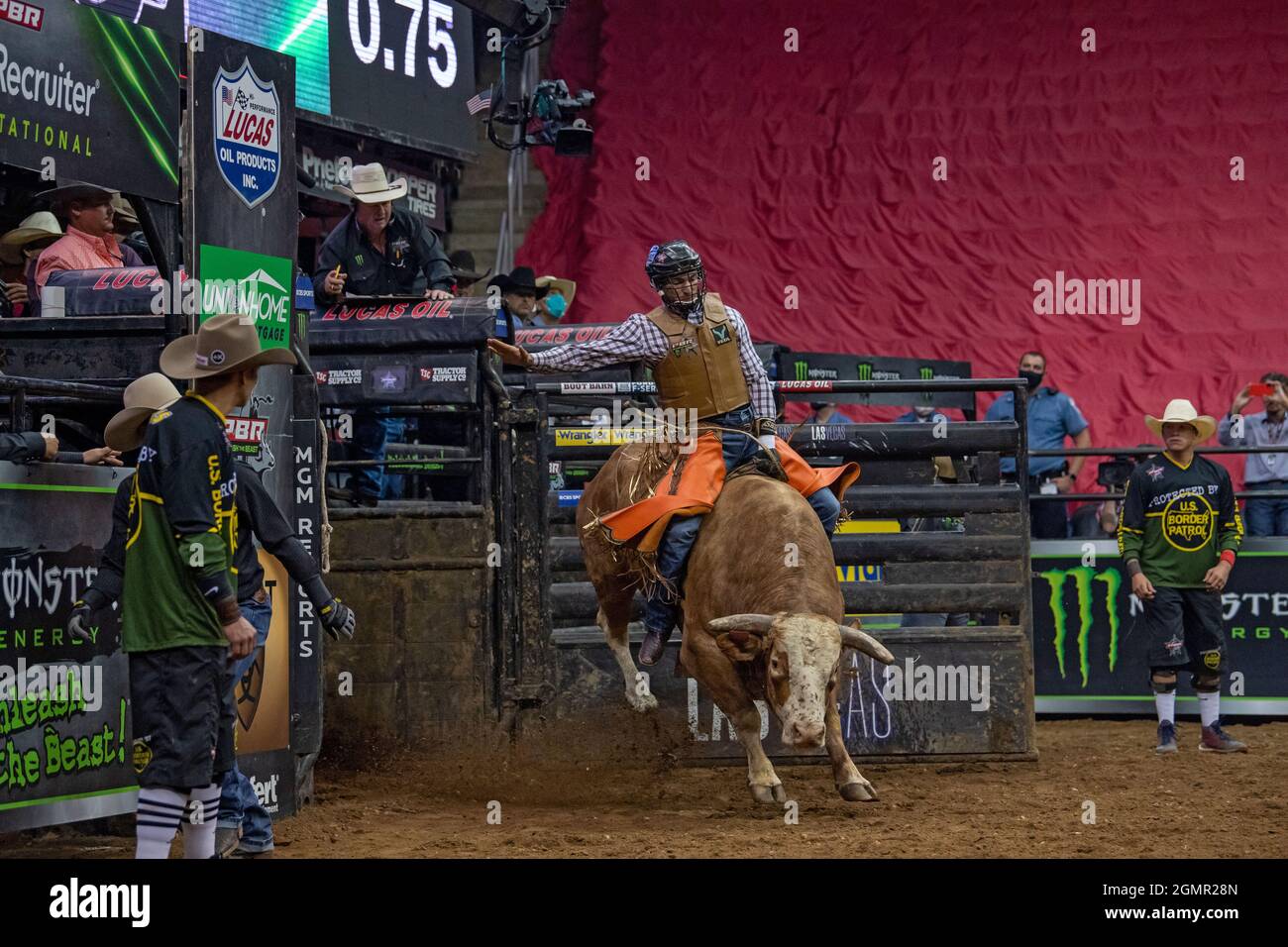 Slamming gears hires stock photography and images Alamy