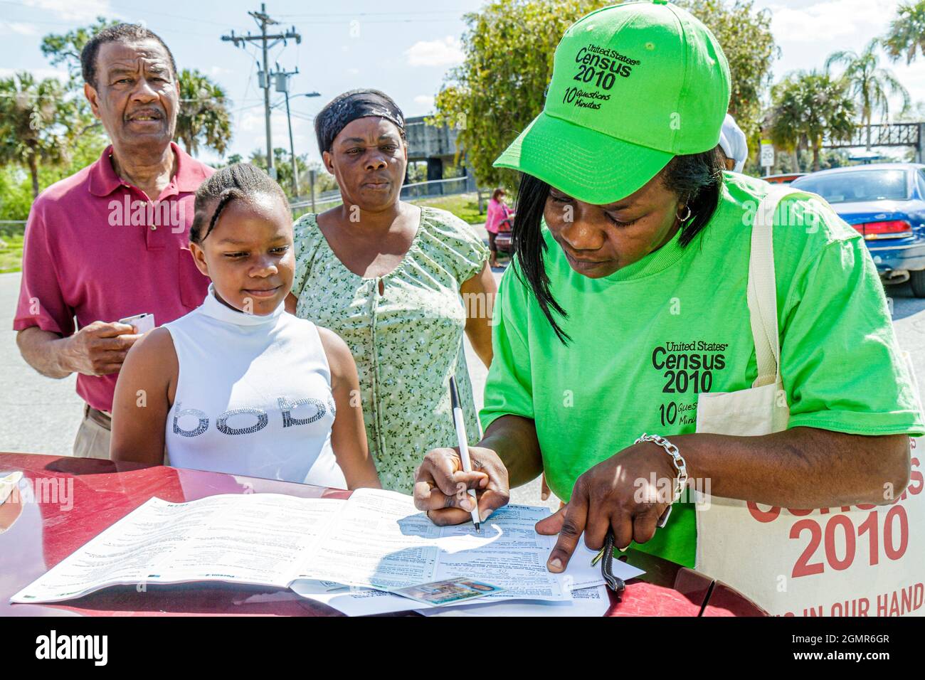 Florida Immokalee Farm Worker Village,Census 2010 worker writing