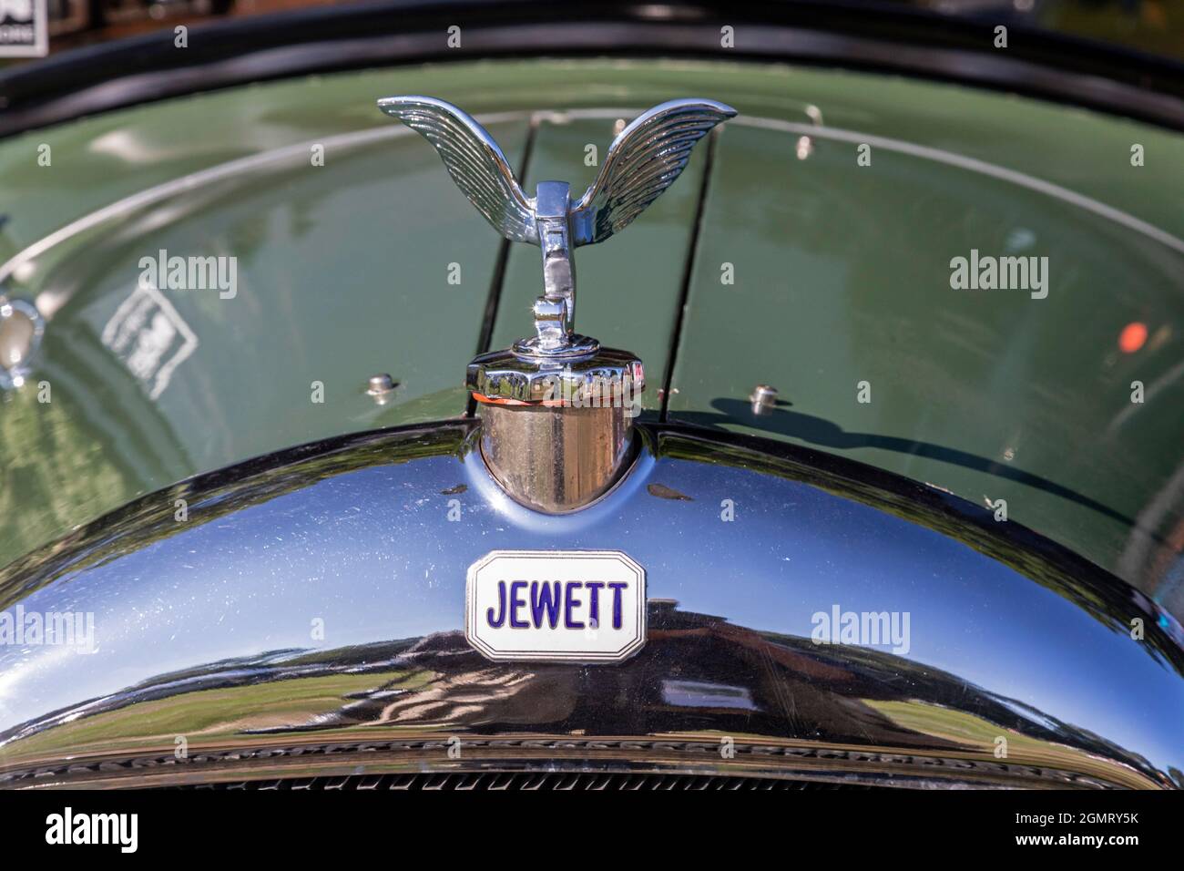 Grosse Pointe Shores, Michigan - The hood ornament of a 1925 Jewett sedan at the Eyes on Design auto show. This year's show featured primarily brands Stock Photo