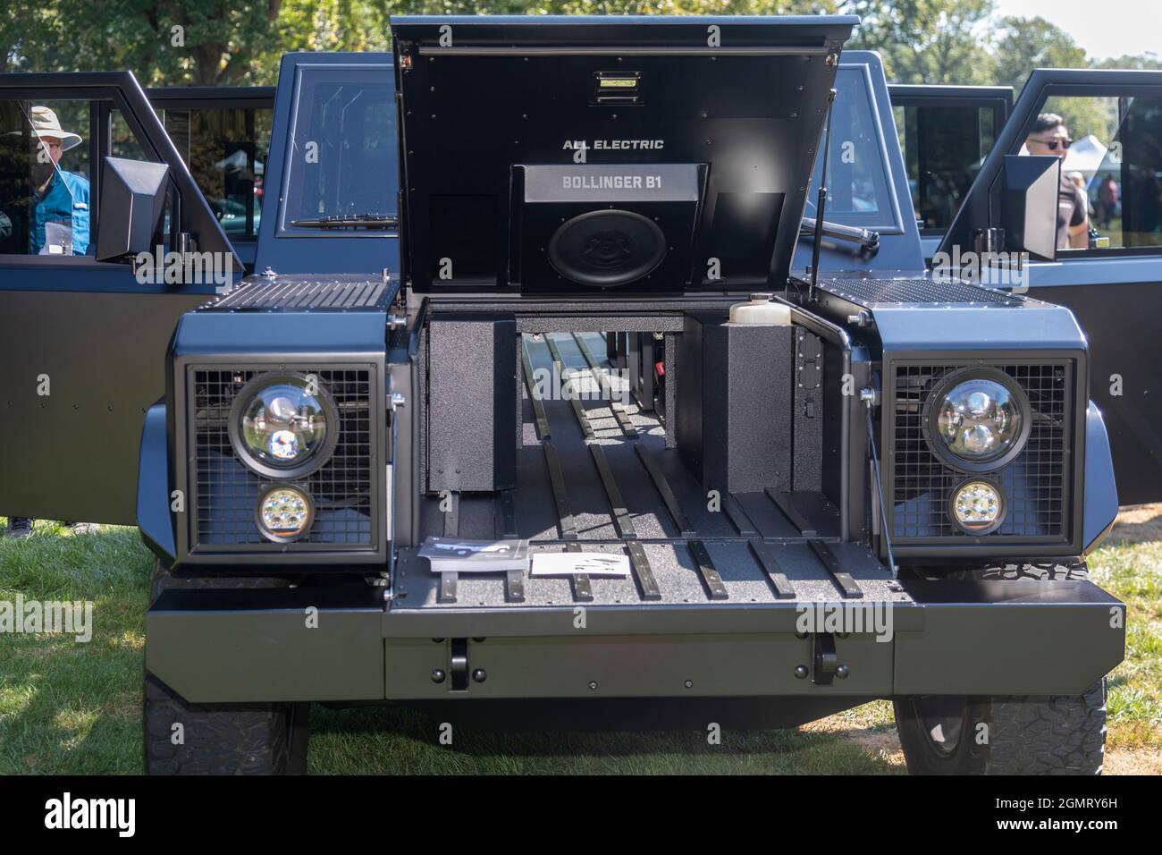 Bollinger suv 2024