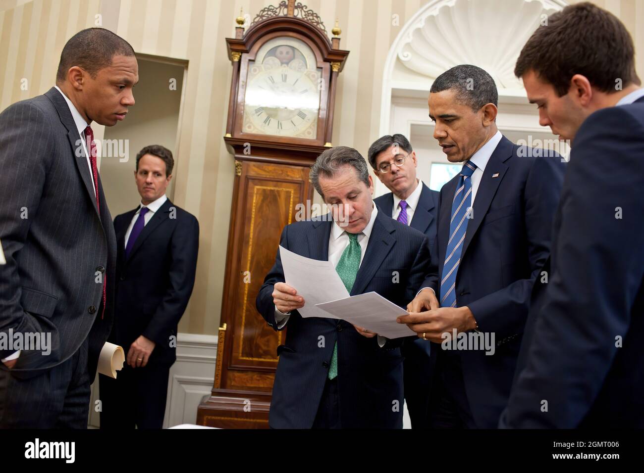 President Barack Obama reviews his fiscal policy speech with advisors in the Oval Office, April 13, 2011. Pictured, from left, are: Rob Nabors, Assistant to the President for Legislative Affairs; Treasury Secretary Timothy Geithner; National Economic Council Director Gene Sperling; Office of Management and Budget Director Jack Lew; and Director of Speechwriting Jon Favreau. (Official White House Photo by Pete Souza)    This official White House photograph is being made available only for publication by news organizations and/or for personal use printing by the subject(s) of the photograph. The Stock Photo