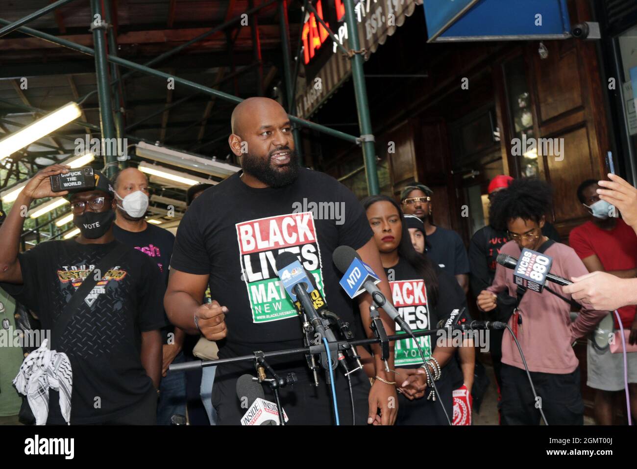 BLM and Activists Pickets Restaurant over Covid19 Vaccine Card Arrest